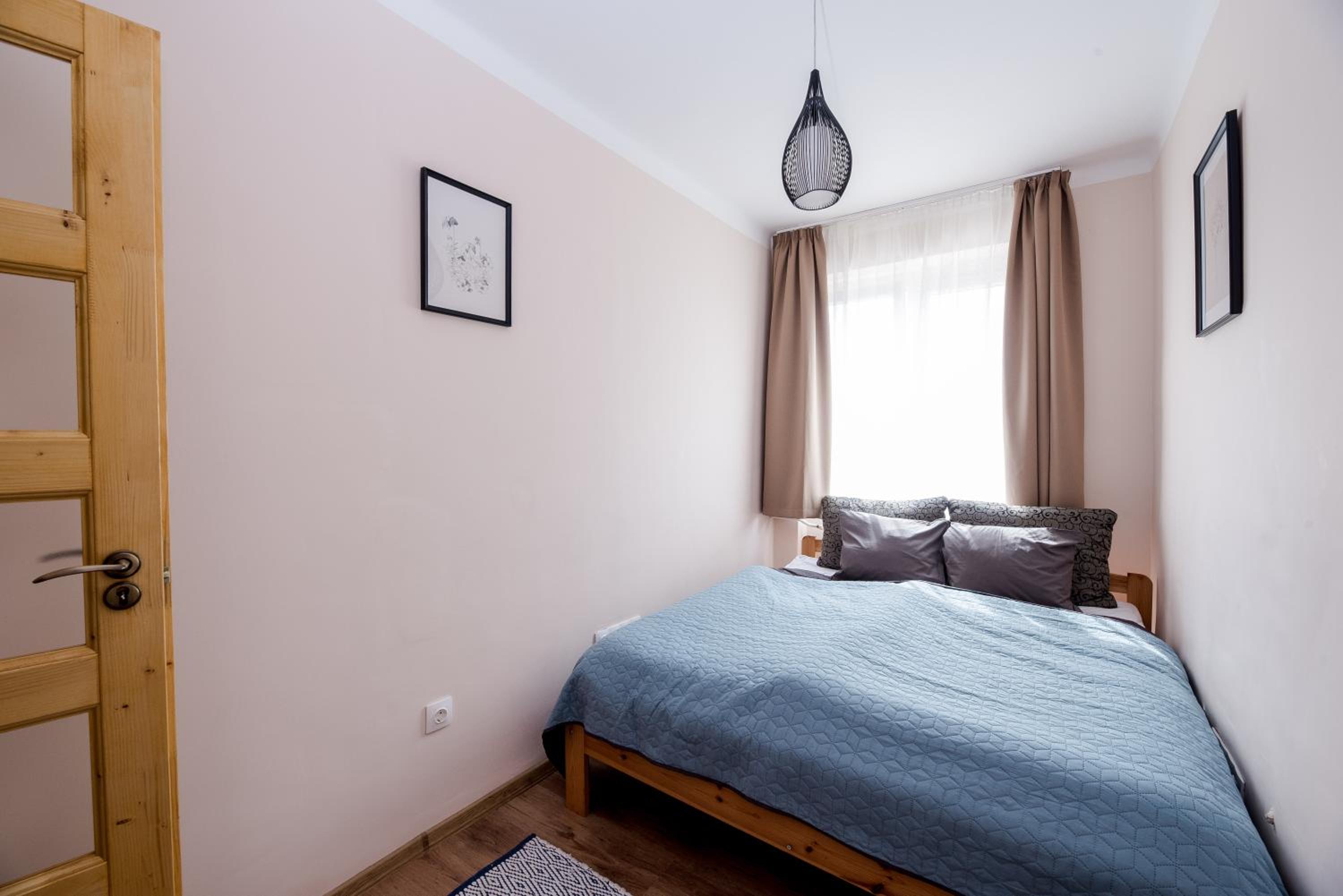 Two-Bedroom Apartment - Photo 14
