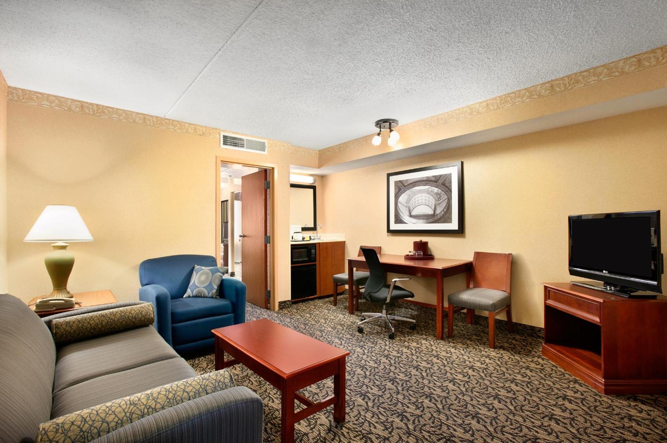 Executive King Suite photo 3