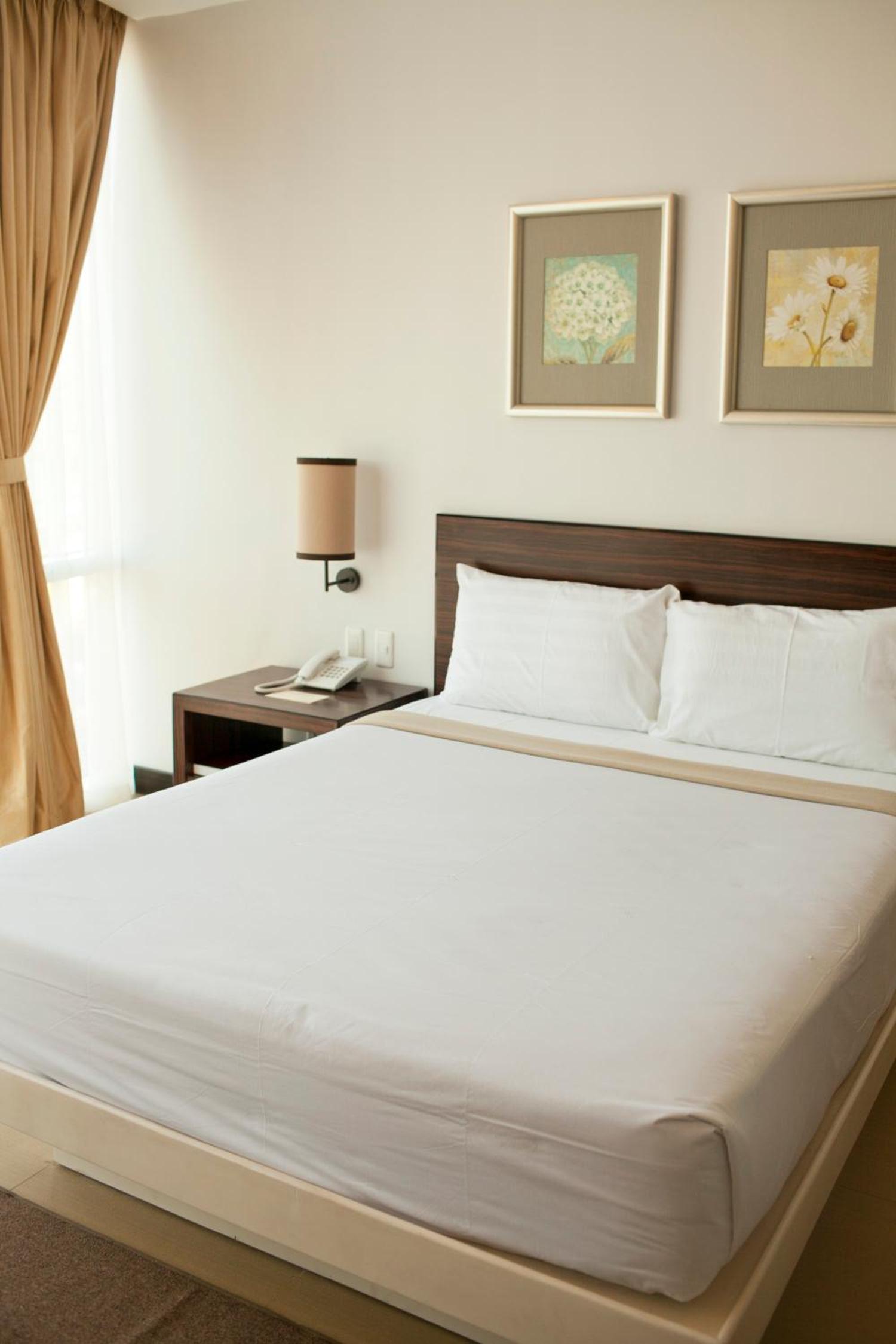 Deluxe Queen Room photo 3