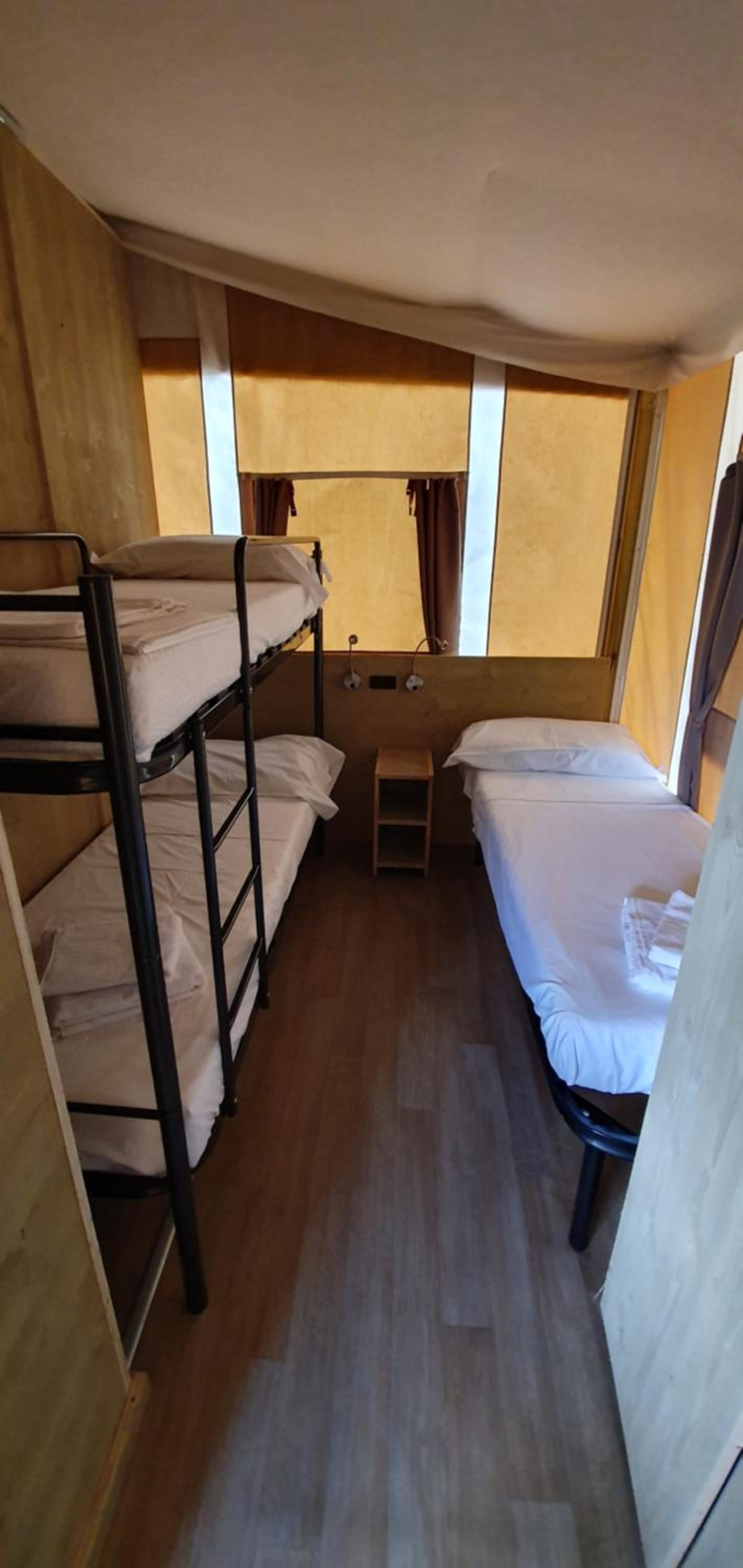 Tent with Private Bathroom (5 People)