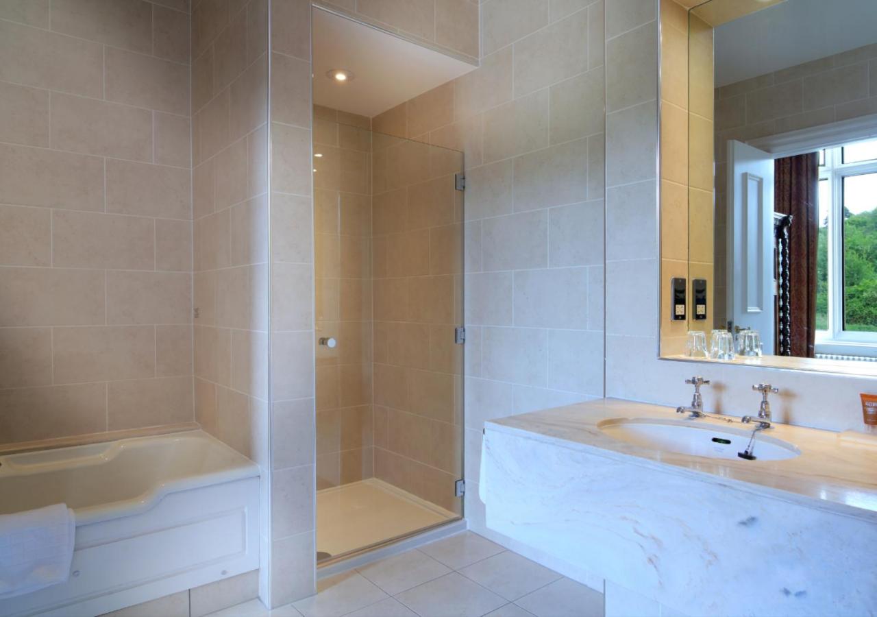 Executive King Suite - Non-Smoking - Photo 6