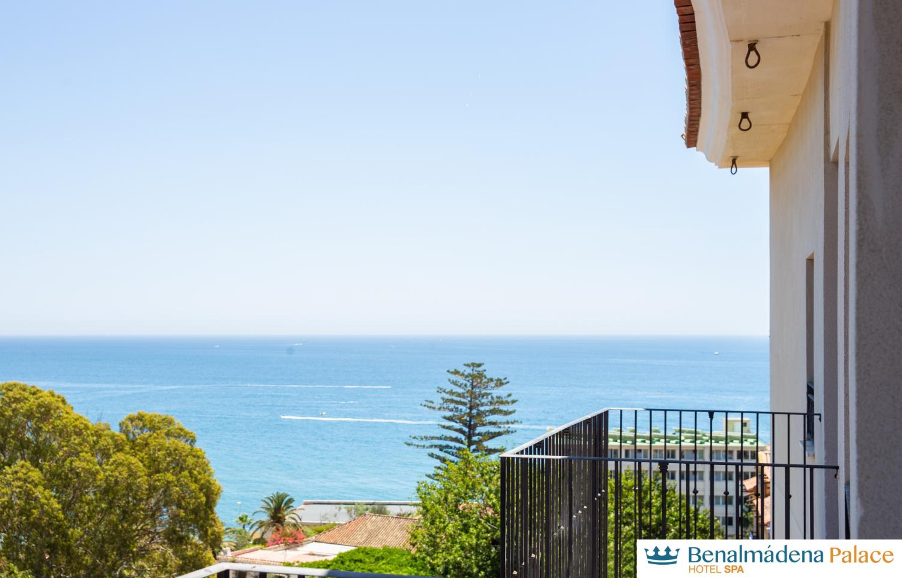 One-Bedroom Apartment with Side Sea View (2 Adults)  - Photo 13