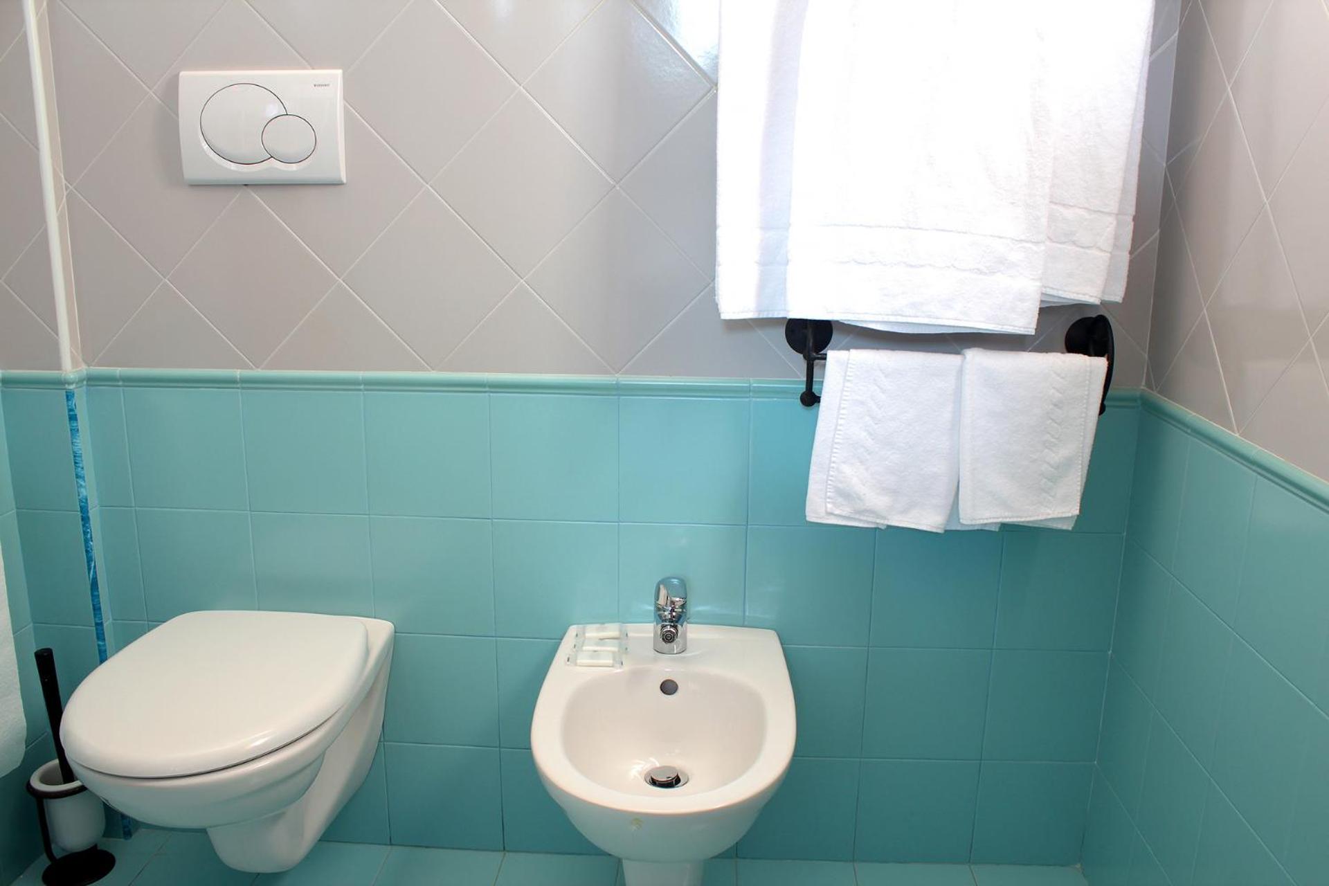Superior Triple Room photo 2