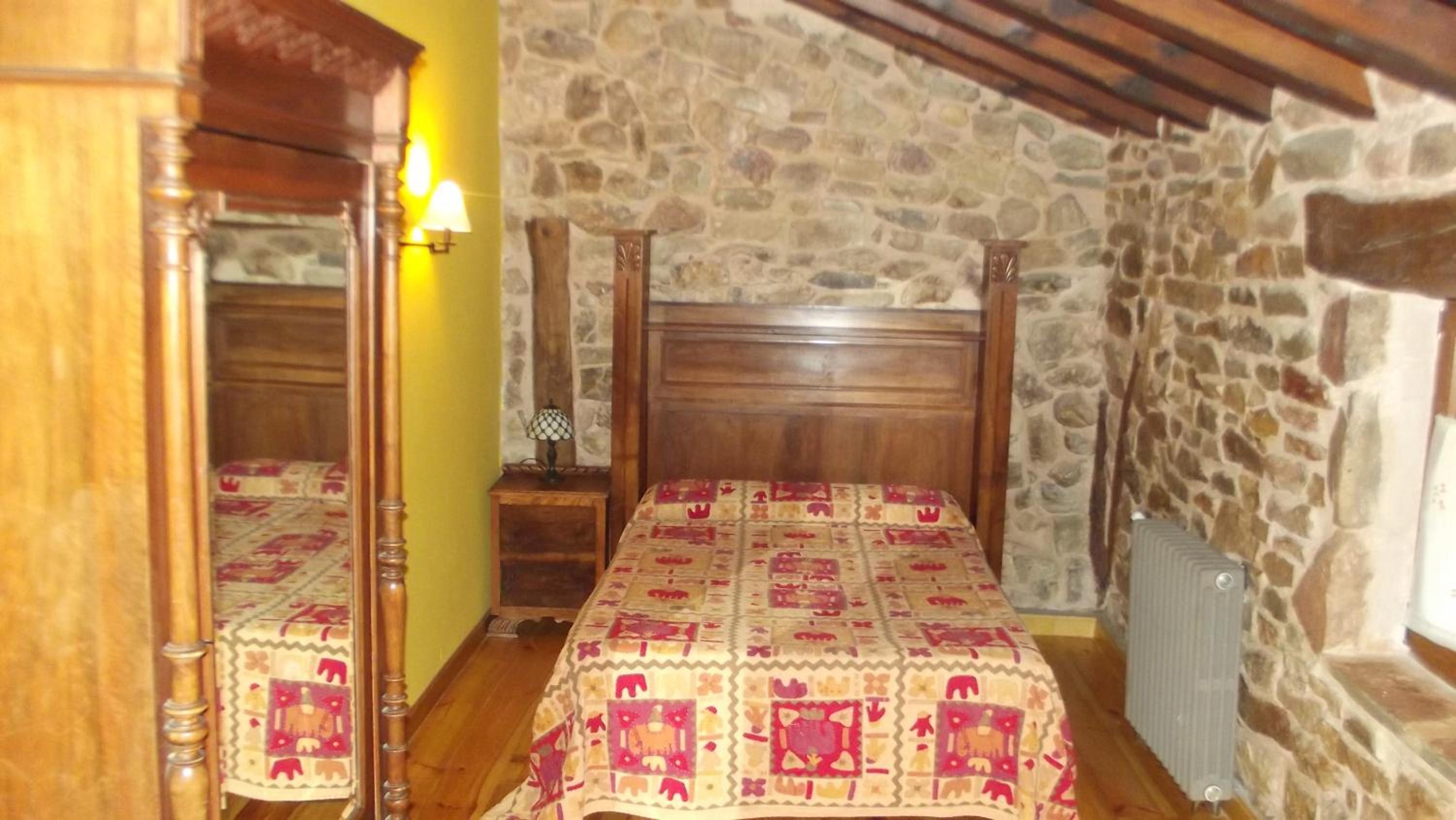 Casa de cuatro habitaciones
