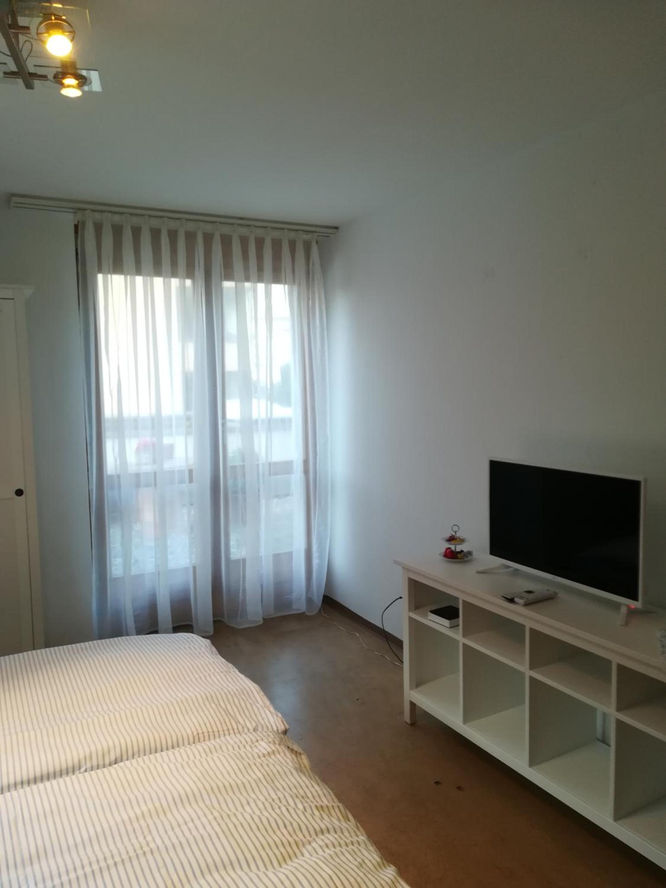 Deluxe King Room photo 3