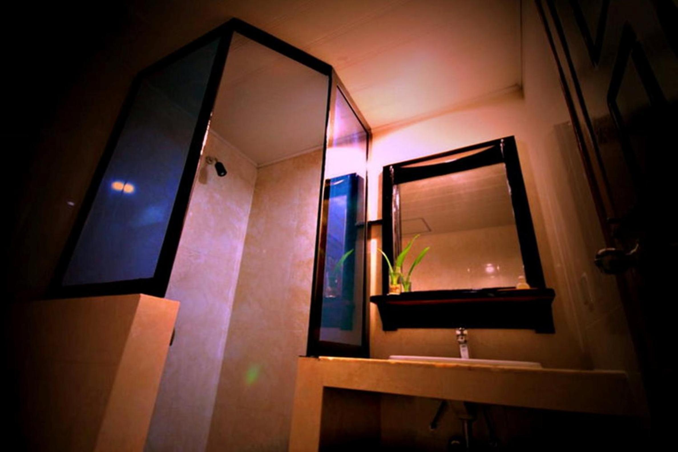 Standard Double Room - Photo 6