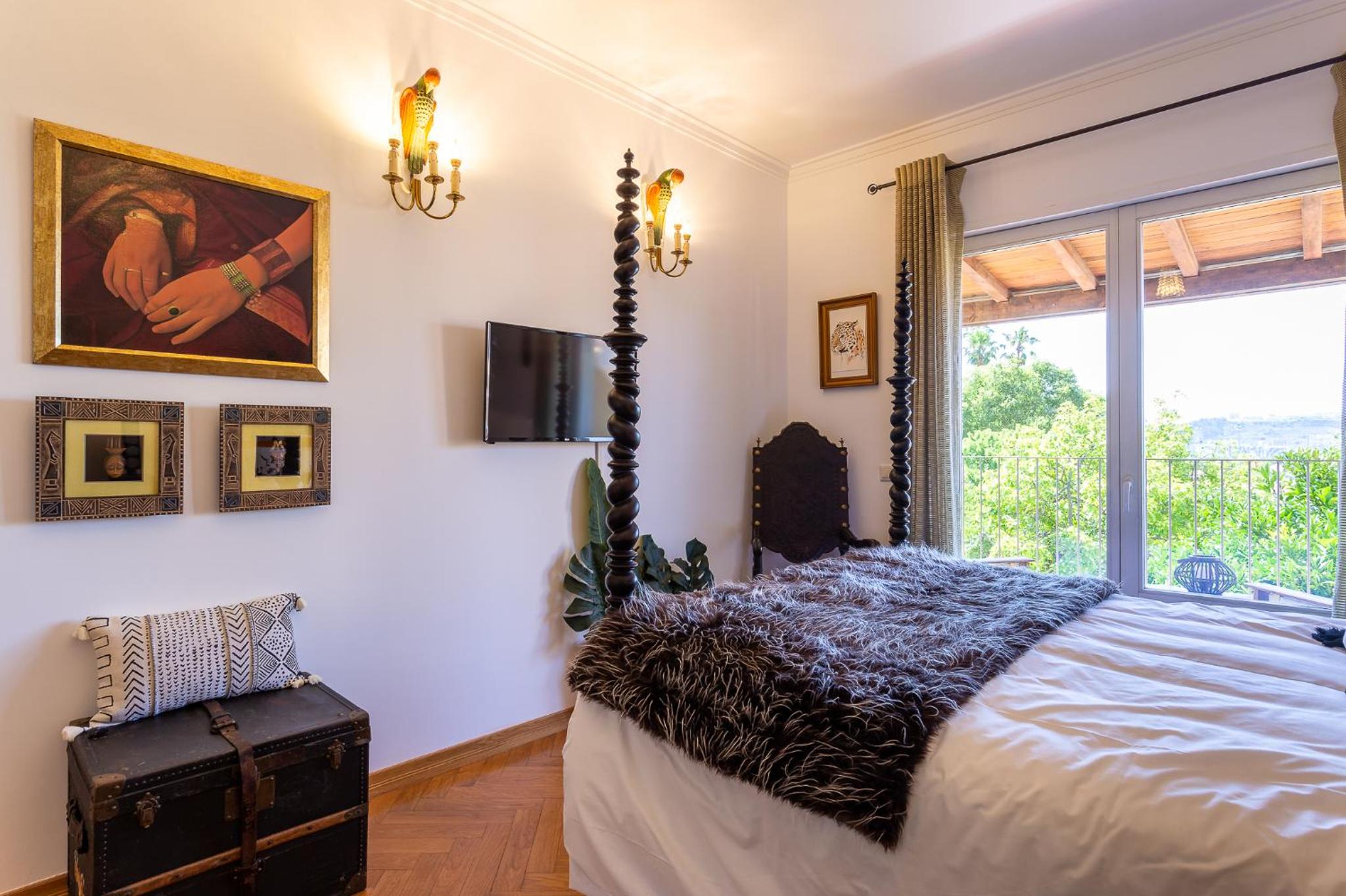 Suite with Balcony photo 2