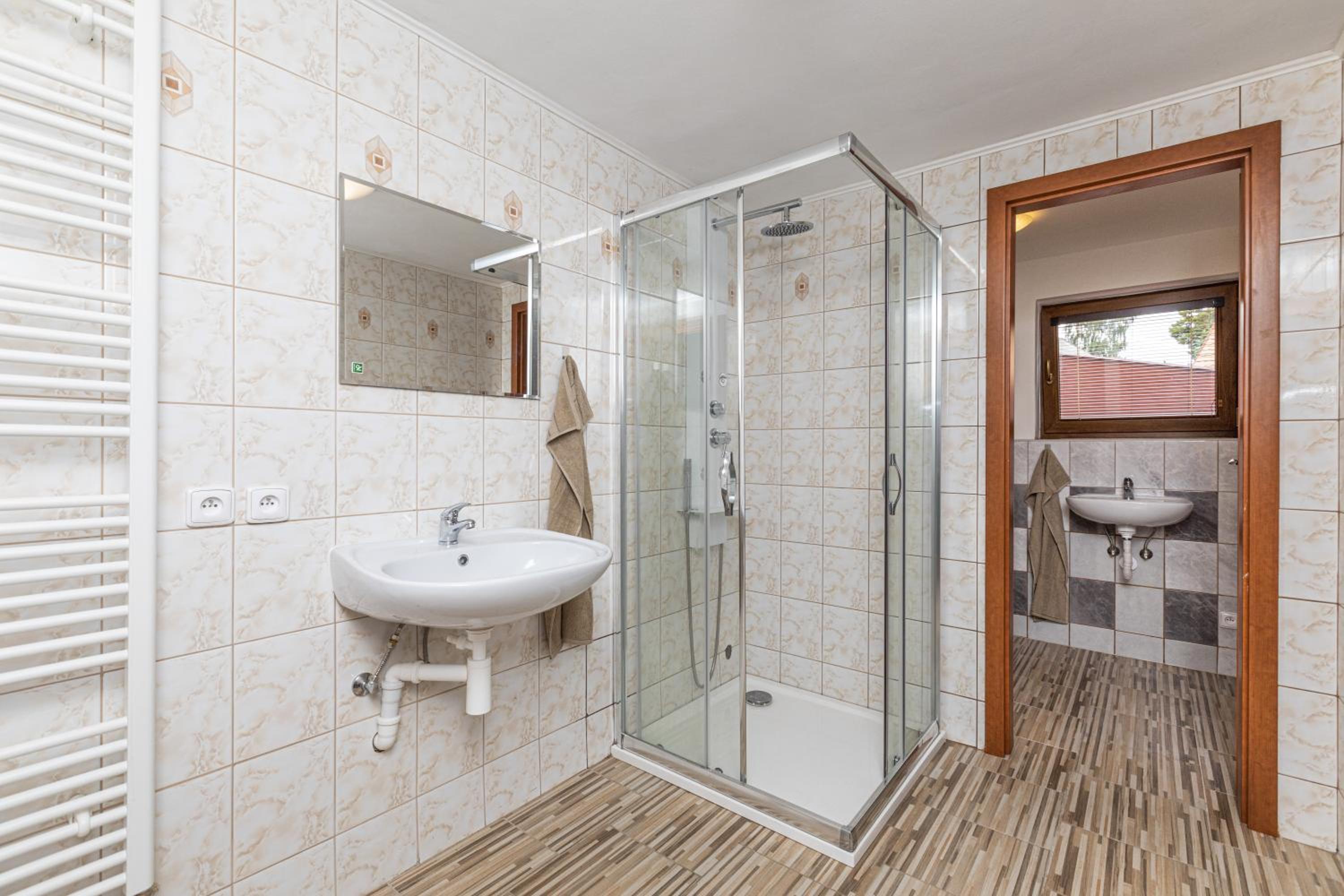 Maisonette - Photo 2