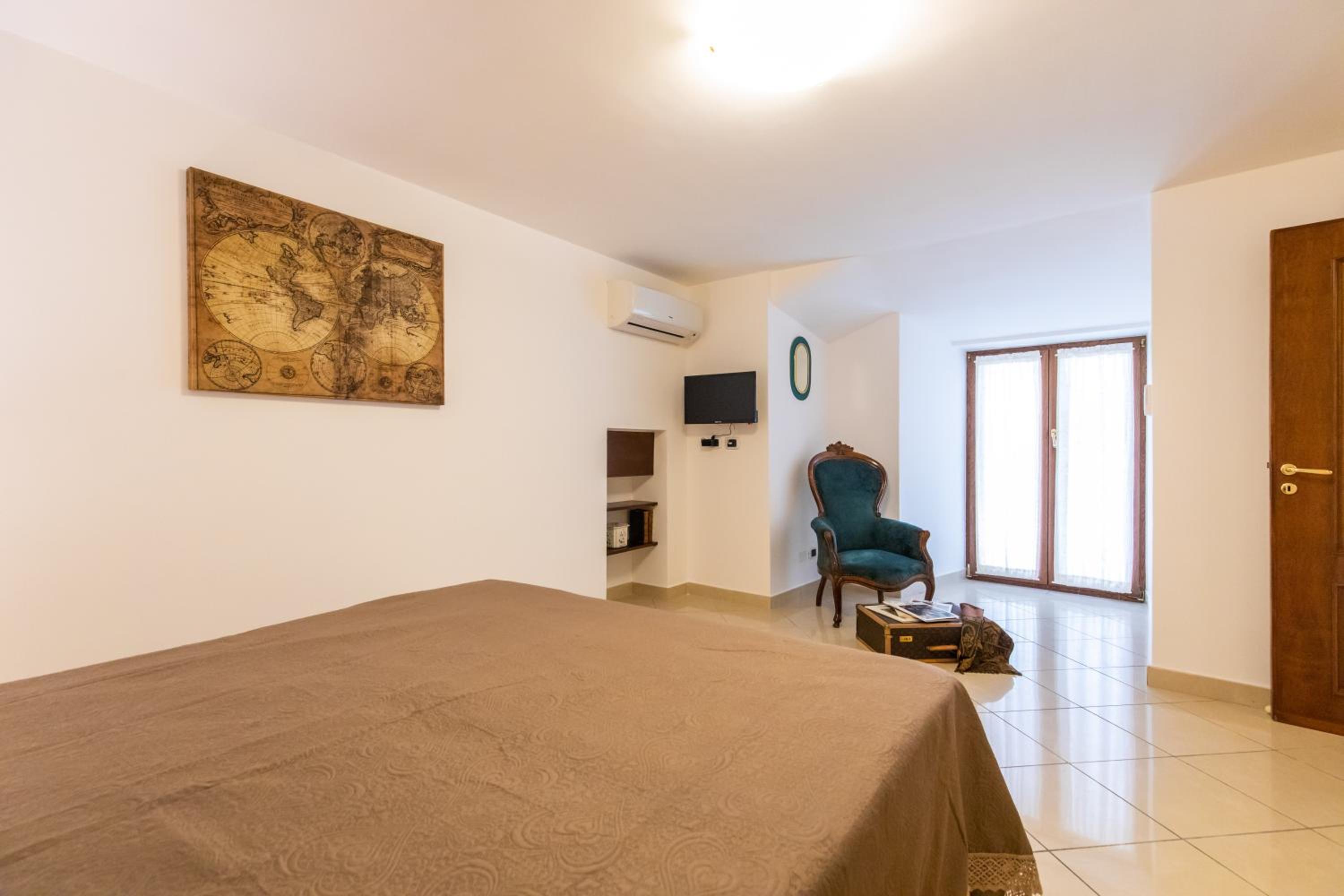 King Room