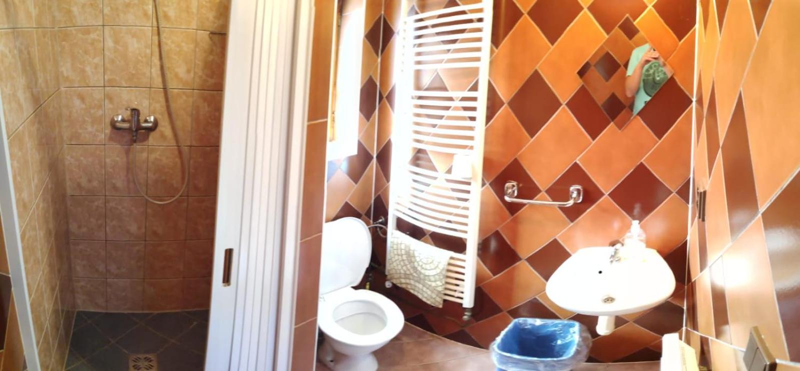 Family Room With Private Bathroom photo 2
