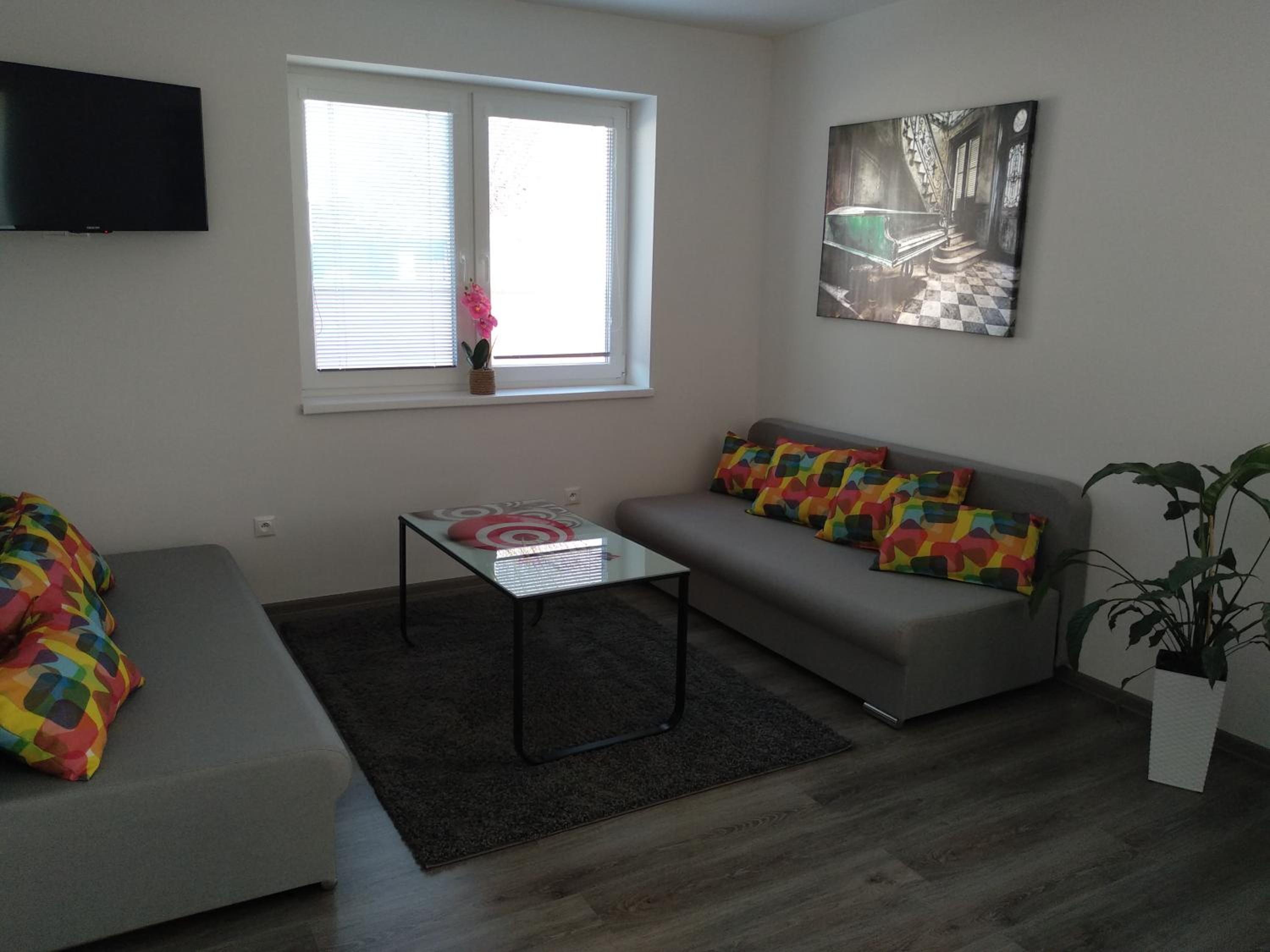 Apartment - Ground Floor photo 3