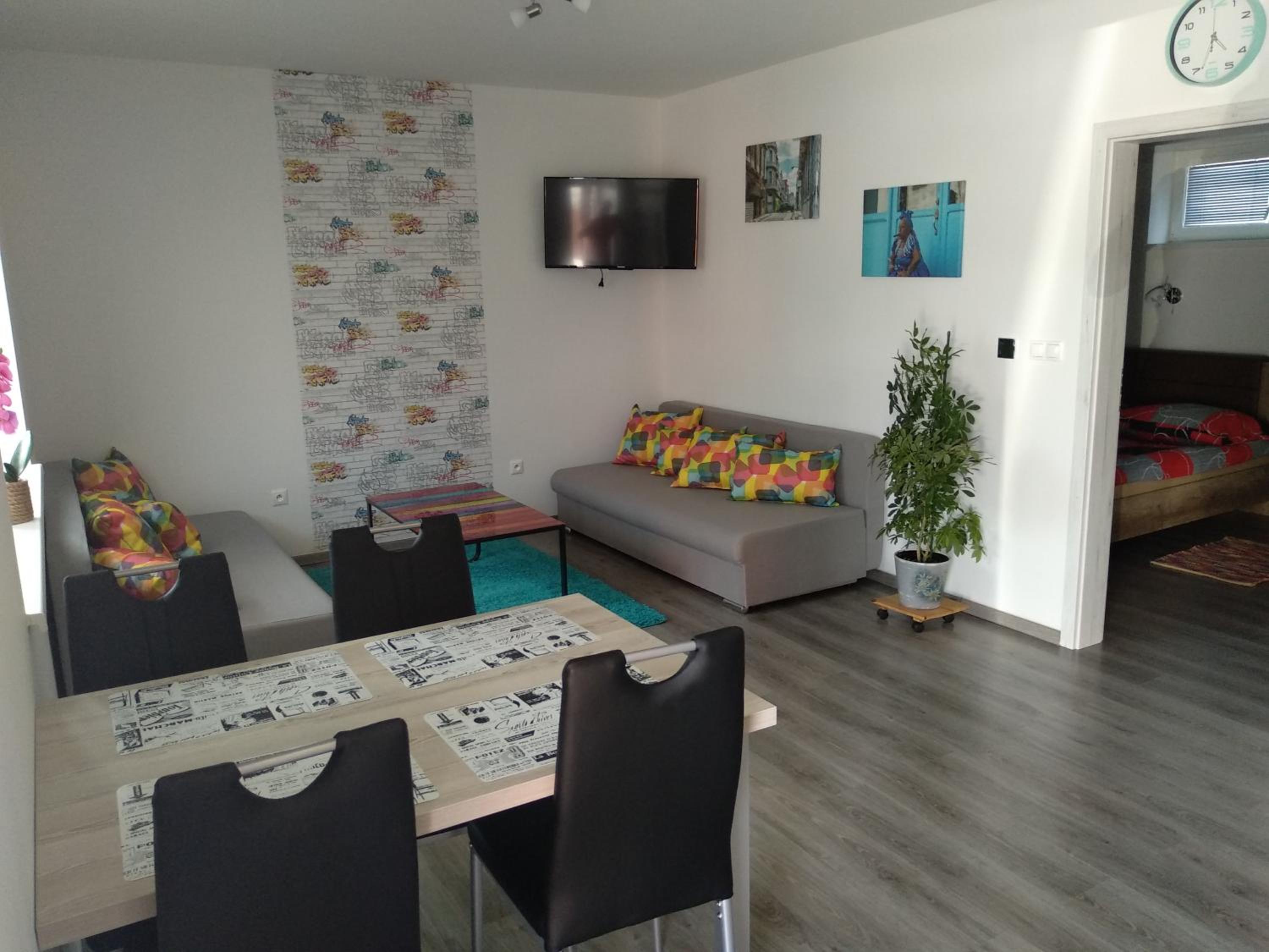 Apartment - Ground Floor photo 3