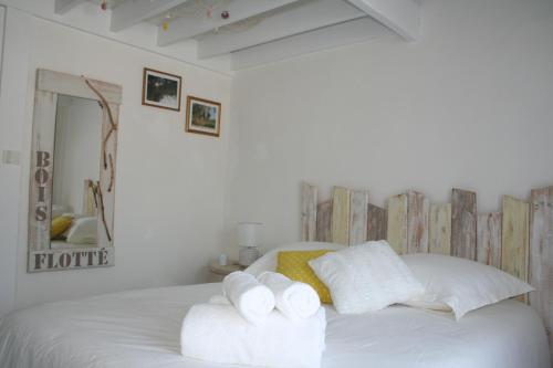 Double Room with Balcony photo 3