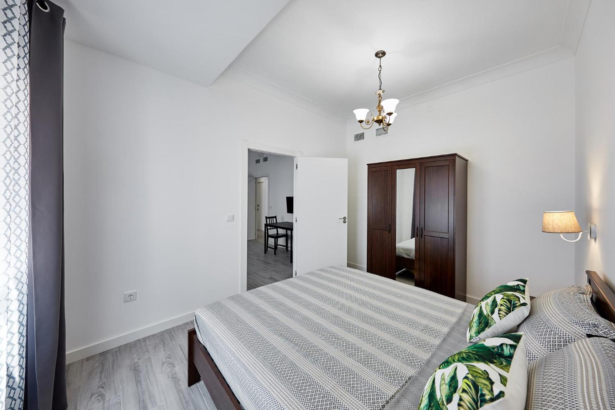 Family Room - Photo 31
