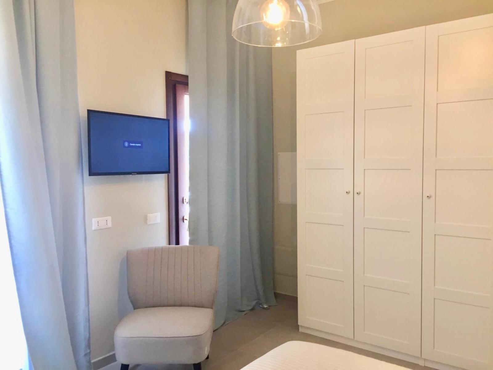 Superior King Room photo 3
