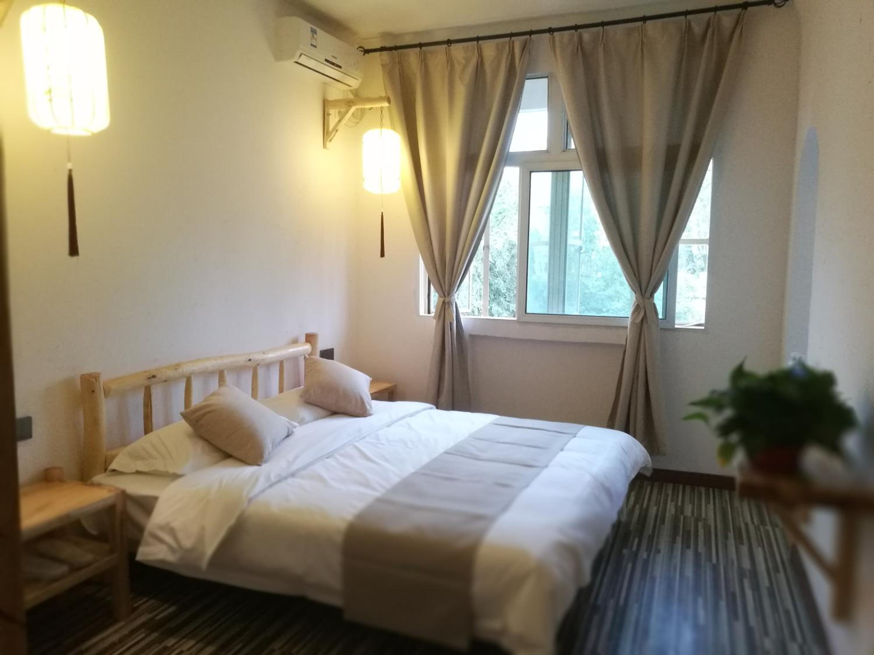 Classic Triple Room photo 2