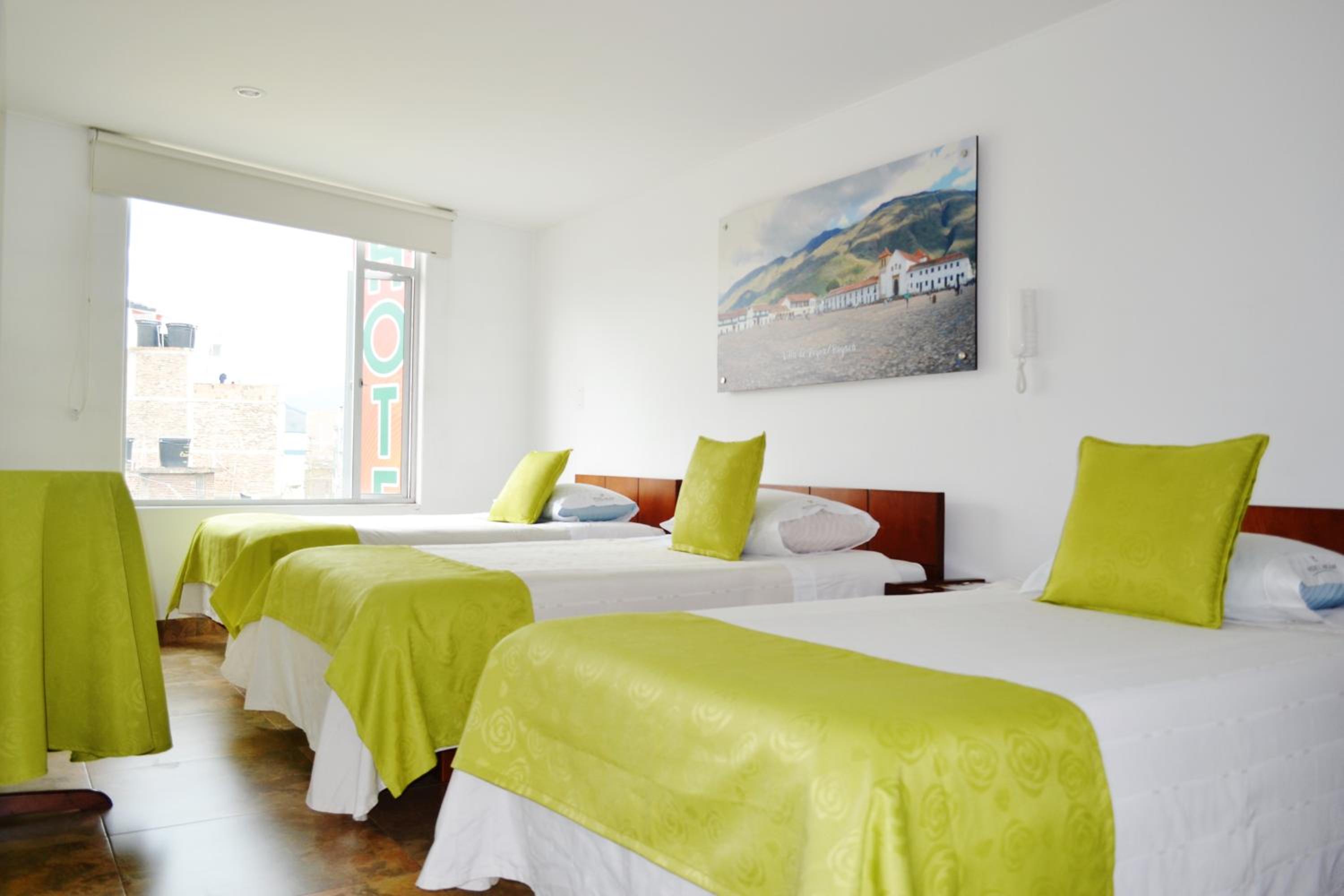 Triple Room