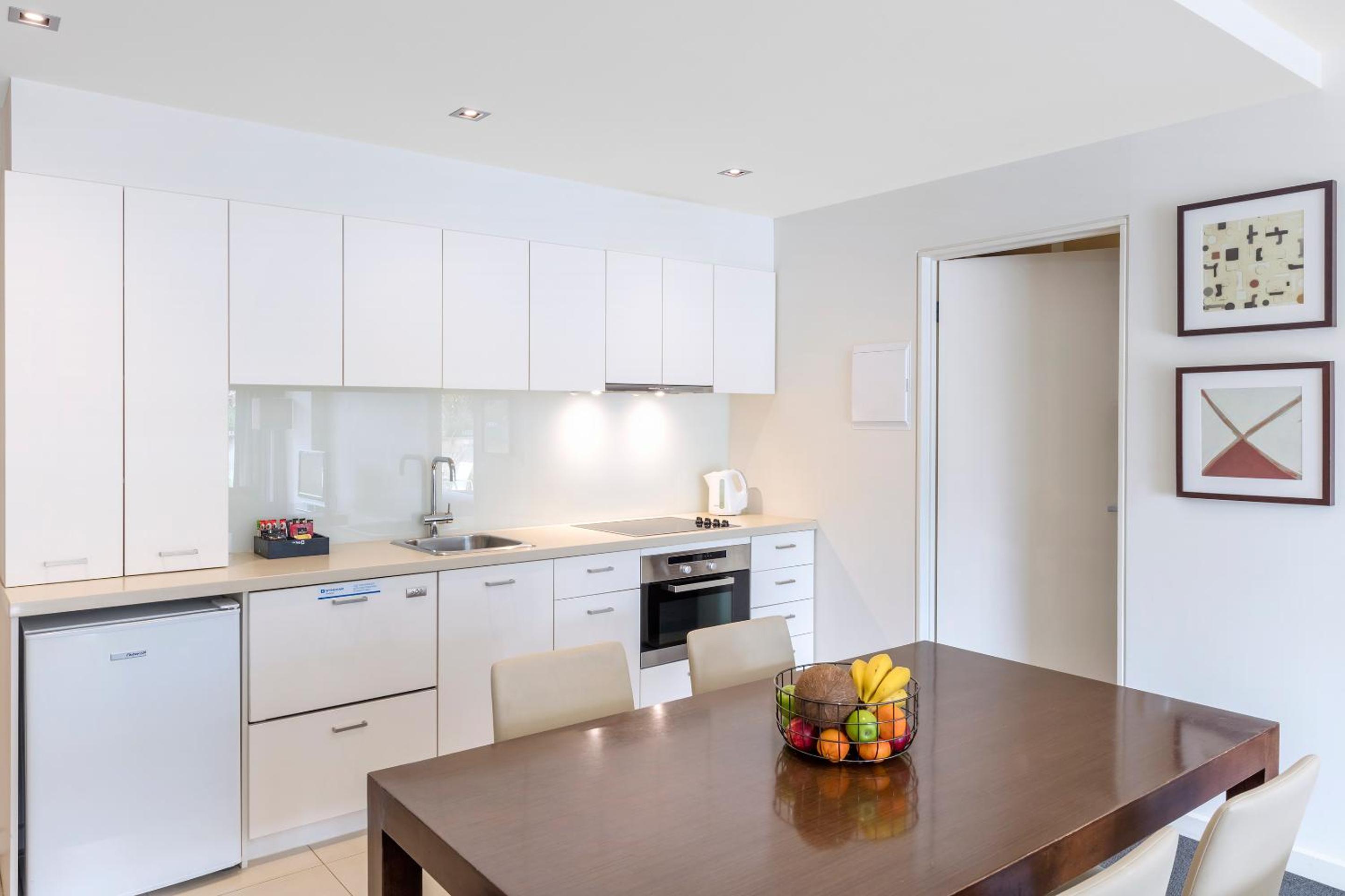 One-Bedroom Apartment - Photo 4