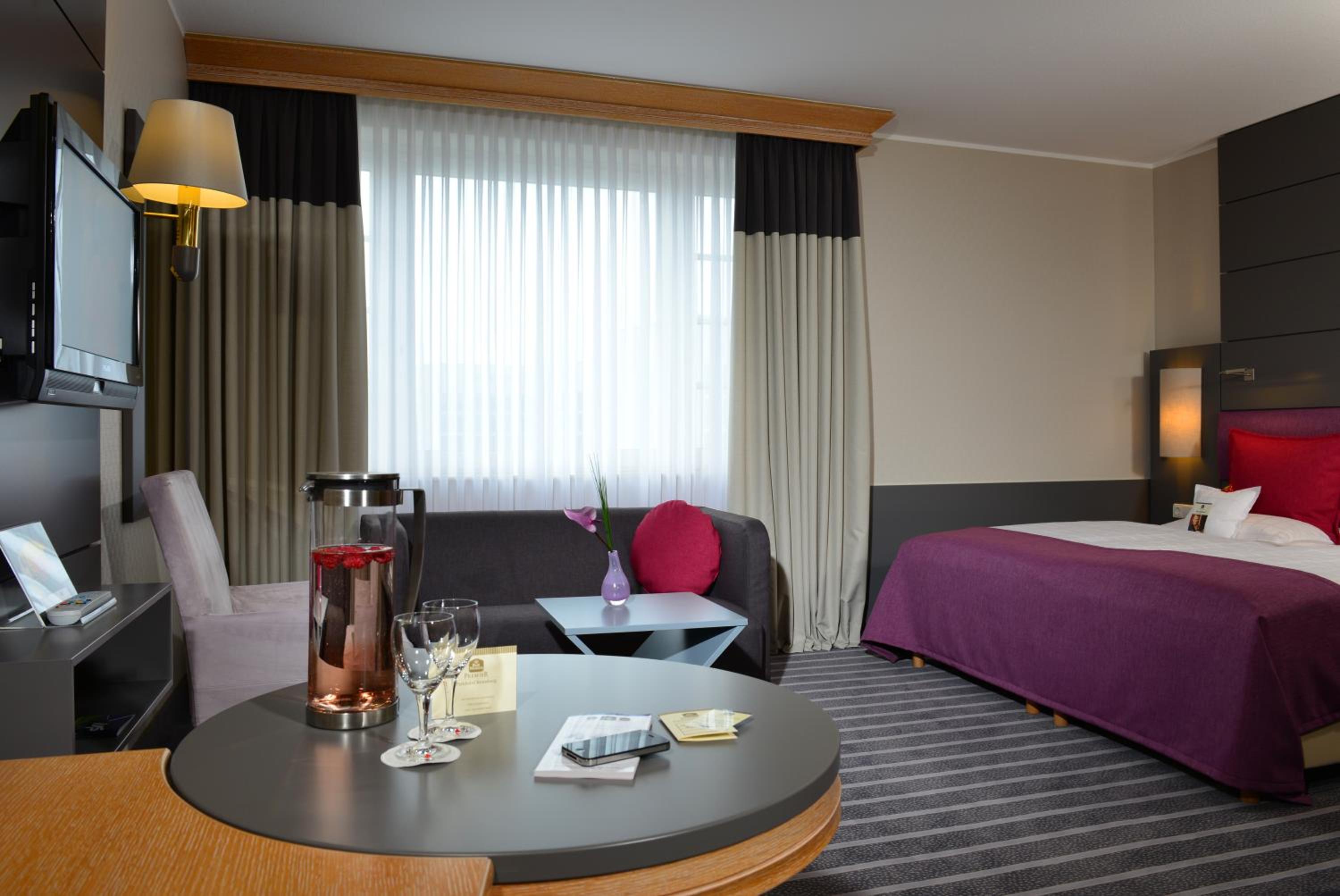 Deluxe Double Room - Photo 8