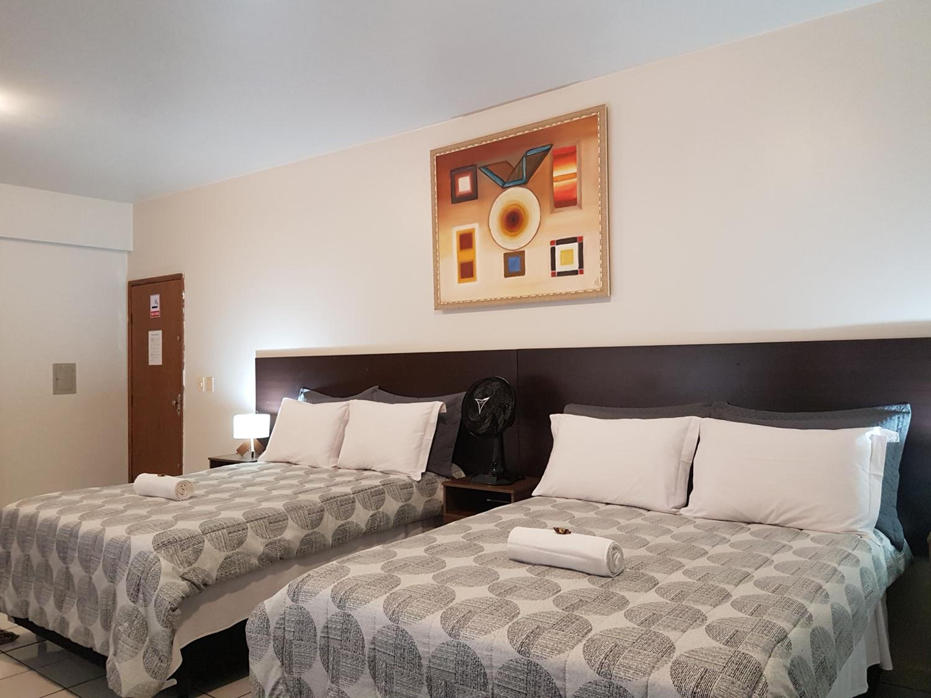 Deluxe Suite - Photo 3