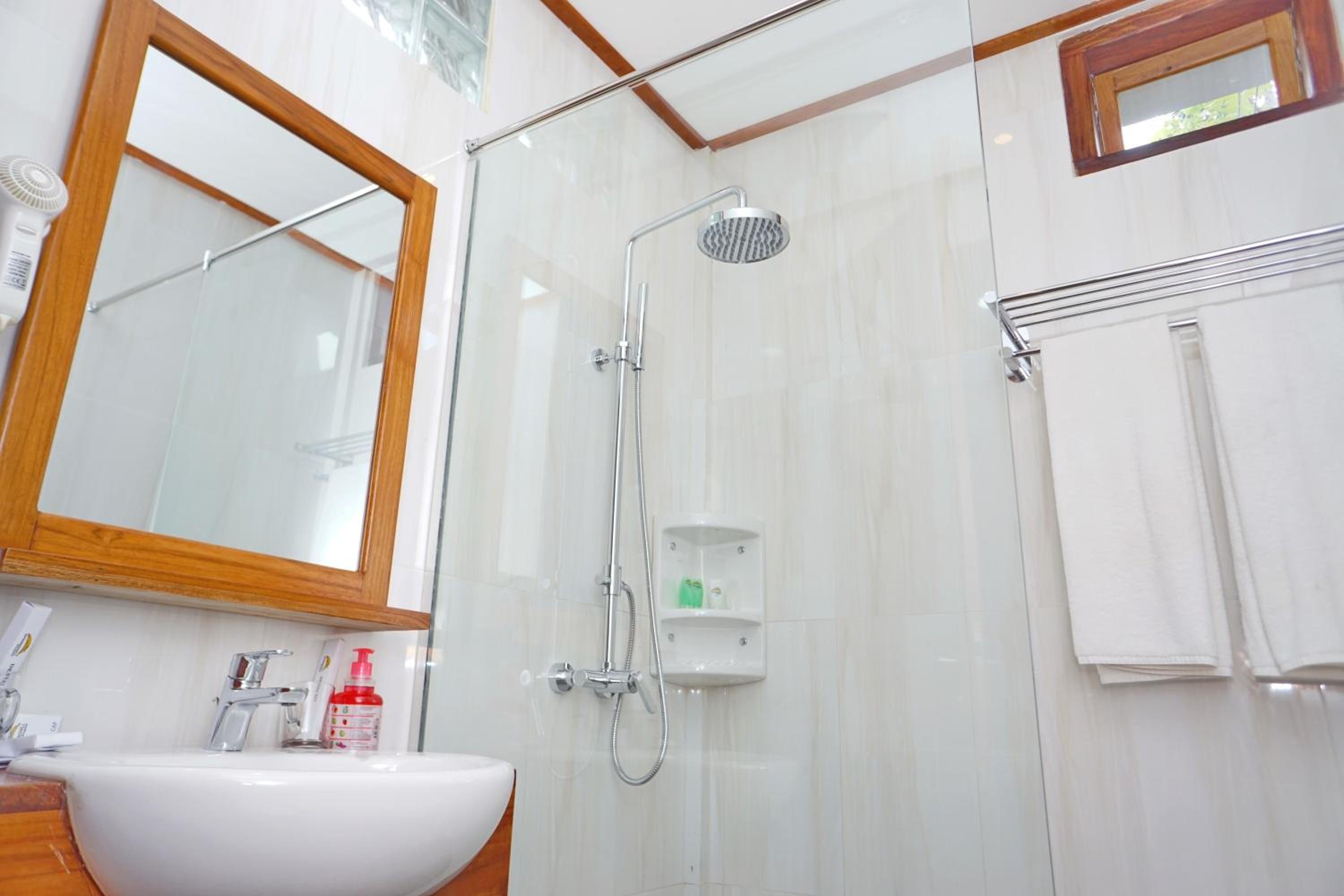 Deluxe Double Room photo 2