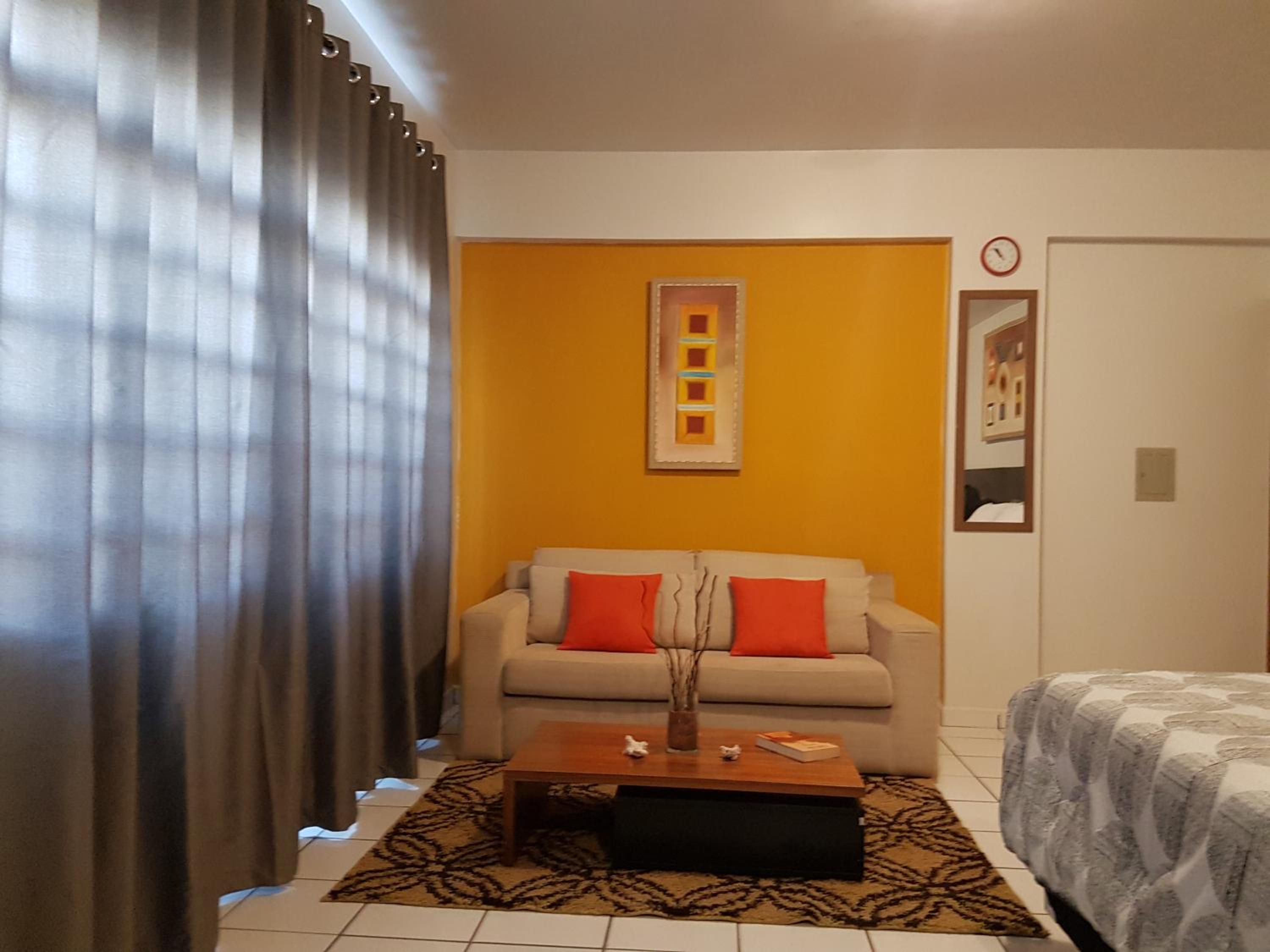 Deluxe Suite - Photo 8