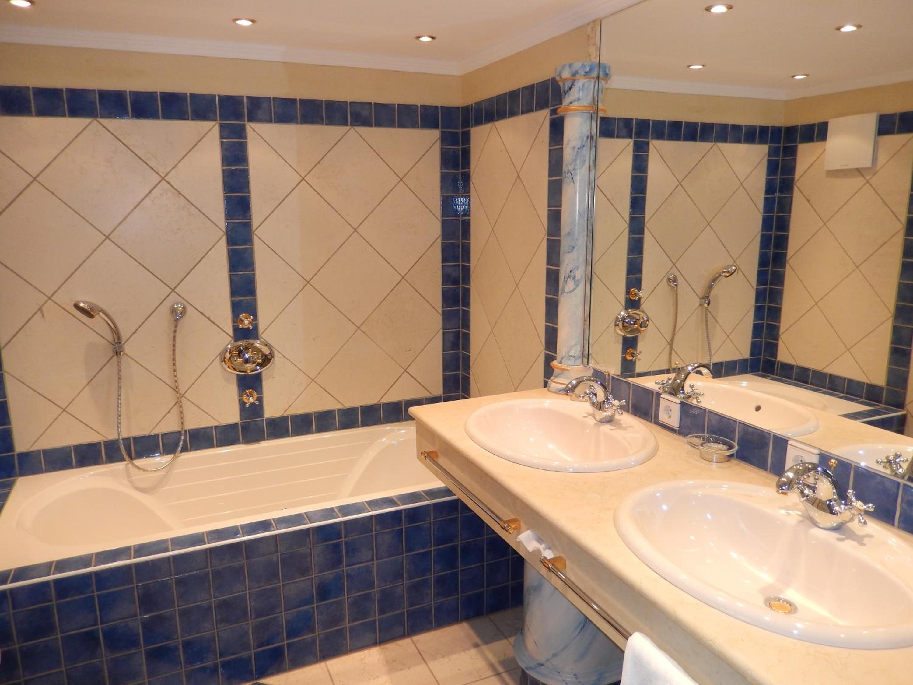 Triple Room with Balcony photo 3