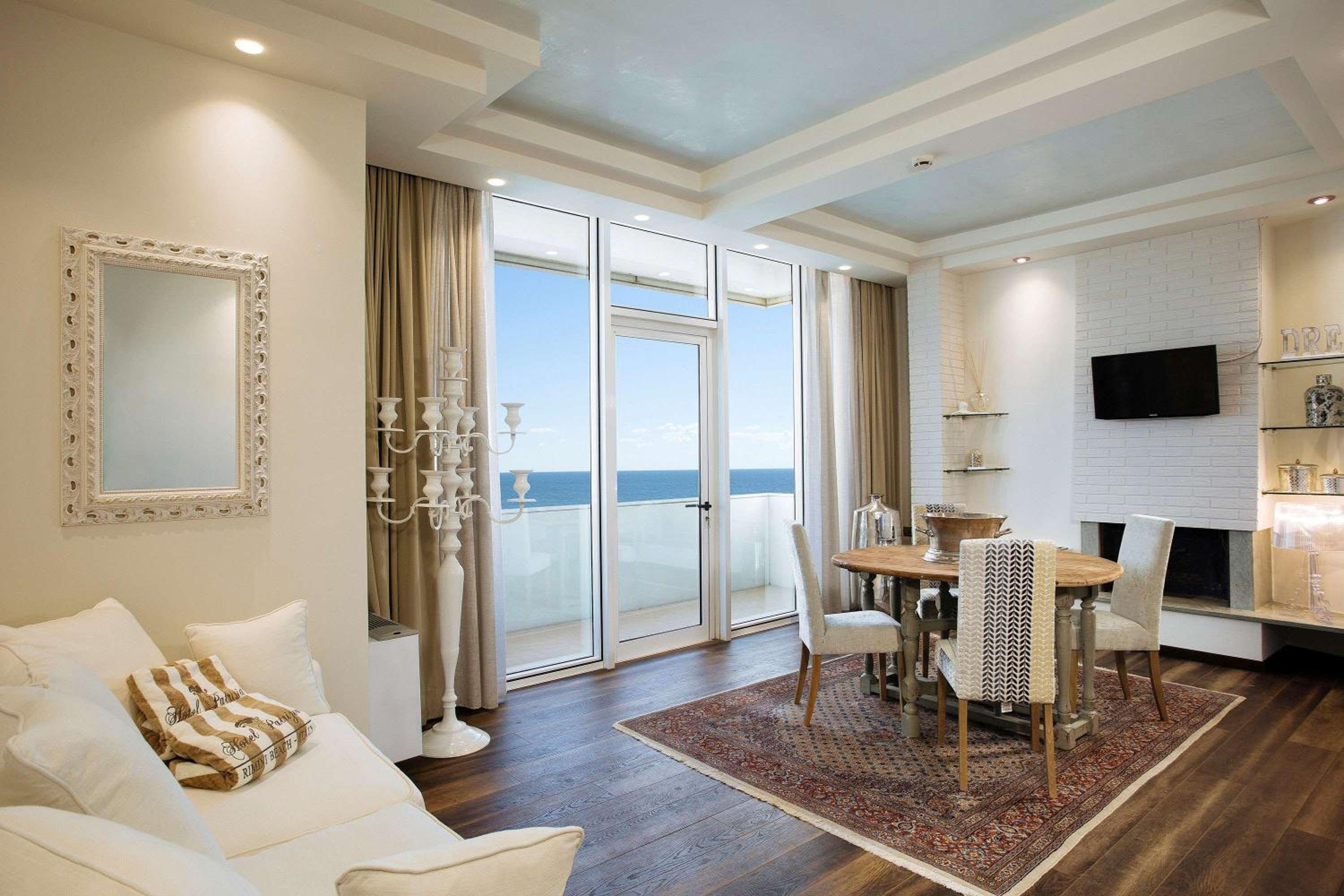 Penthouse with Sea View - Photo 4