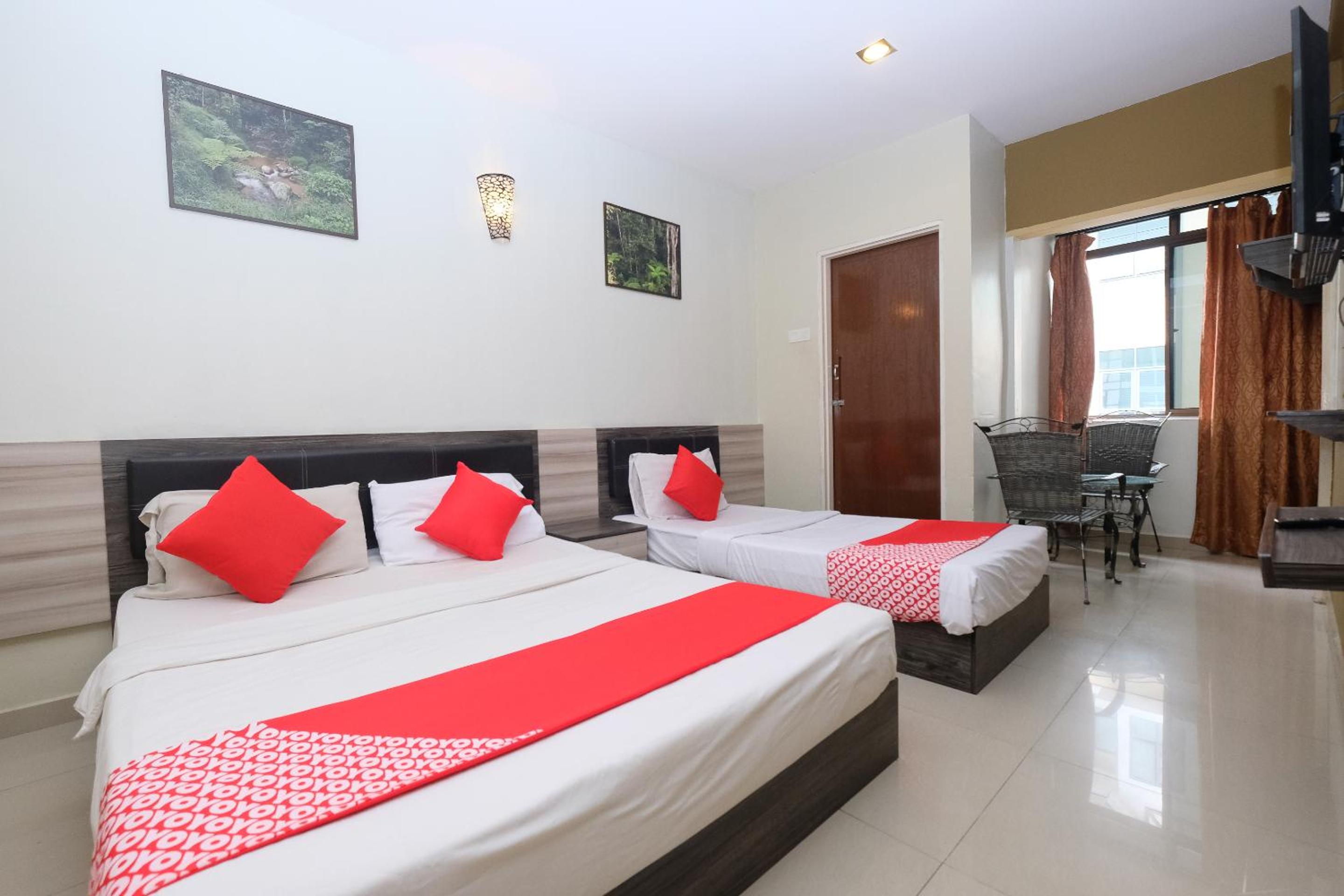 Superior Triple Room photo 3