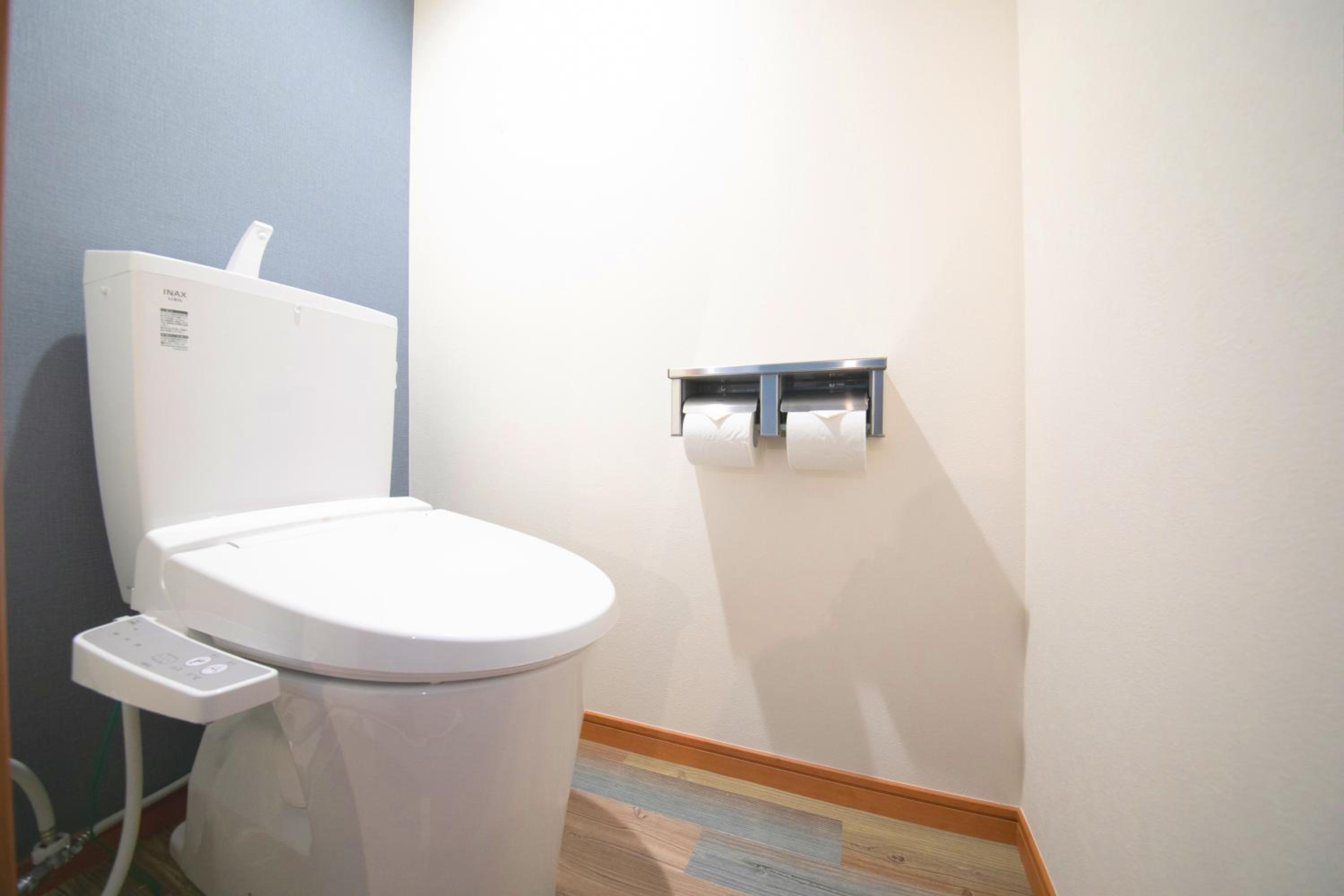 Standard Twin Room - Photo 6