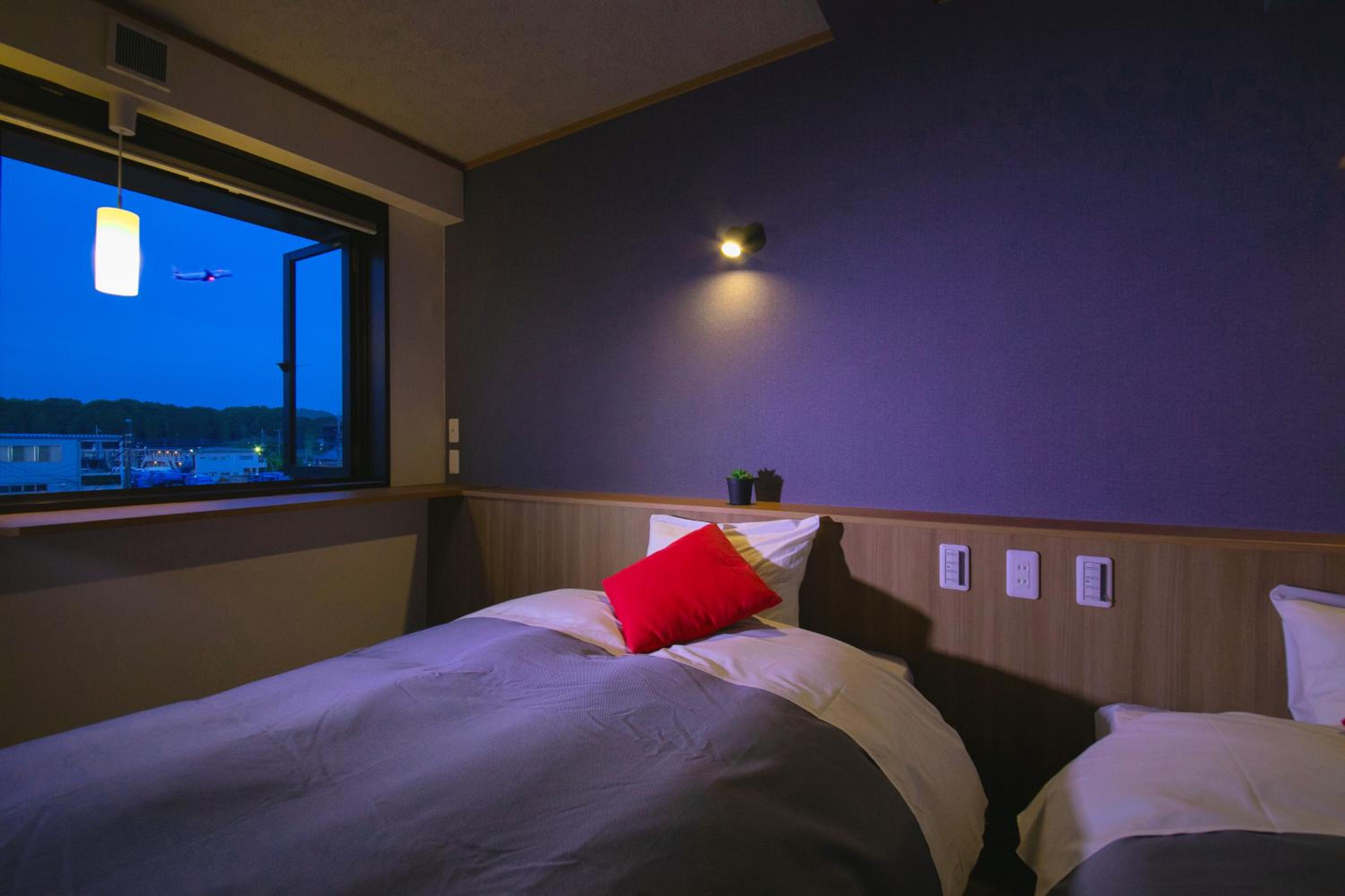 Twin Room with View - Photo 8