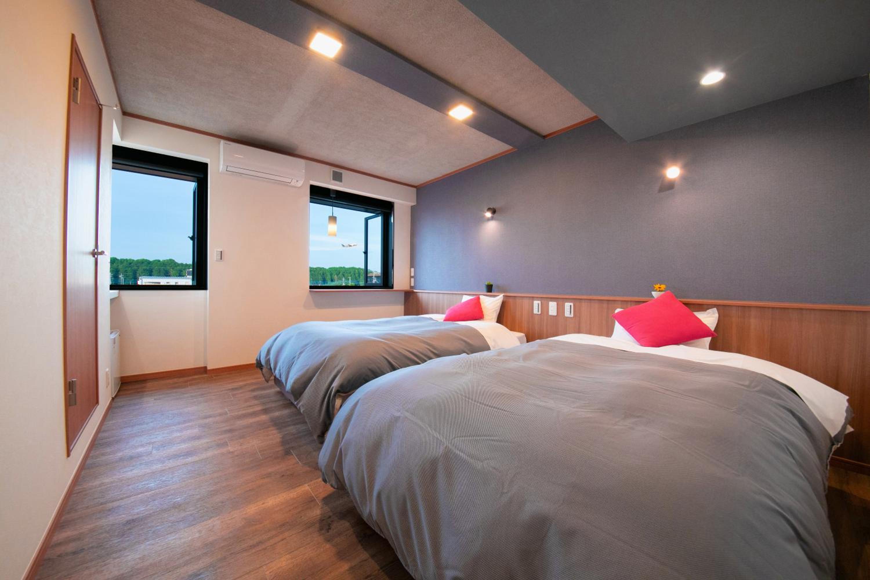 Twin Room with View - Photo 7