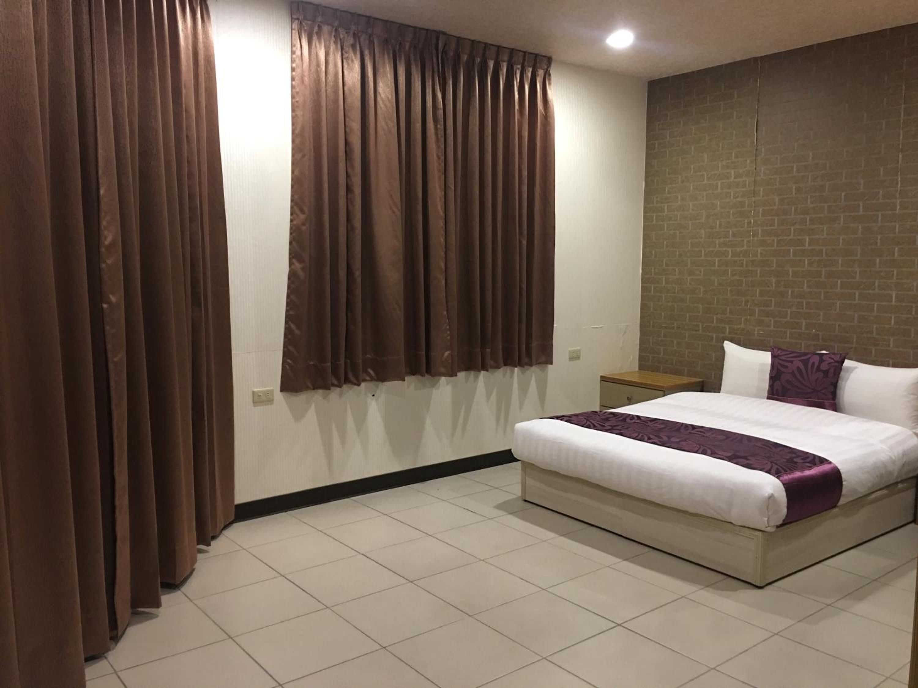 Standard Double Room photo 3