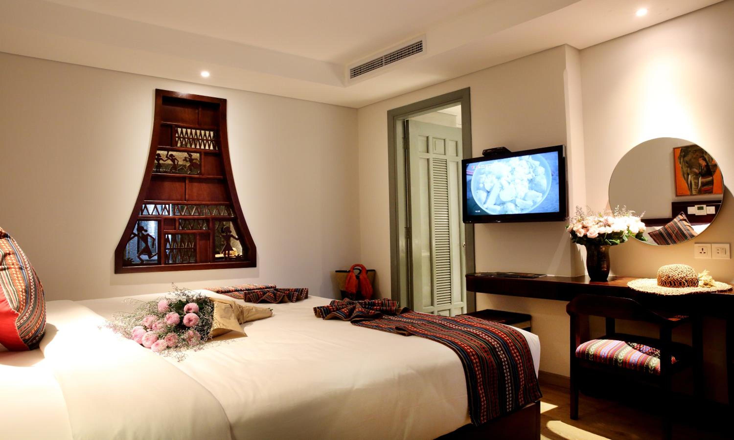 Superior Double Room (No Window) + Afternoon Tea On Rooftop photo 3