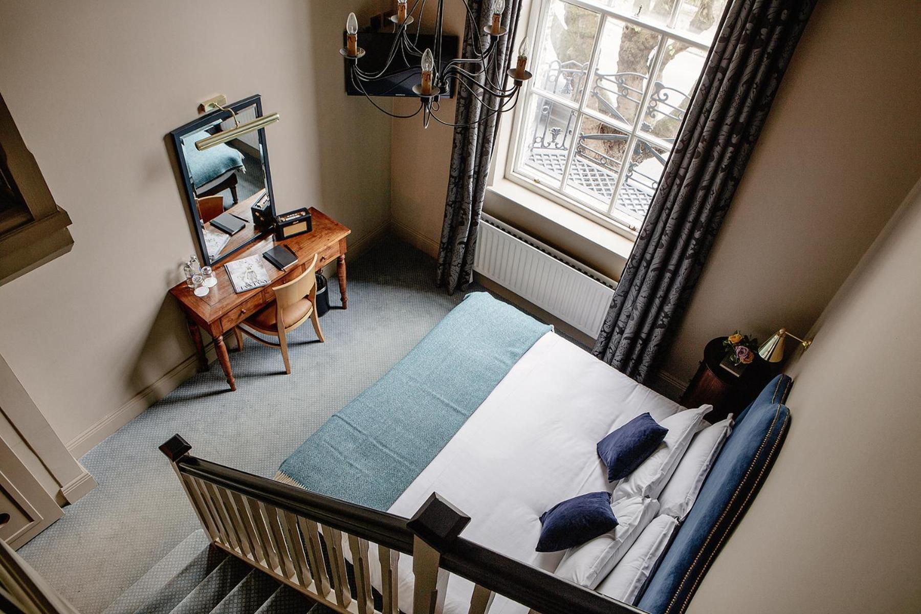 Executive Room photo 3