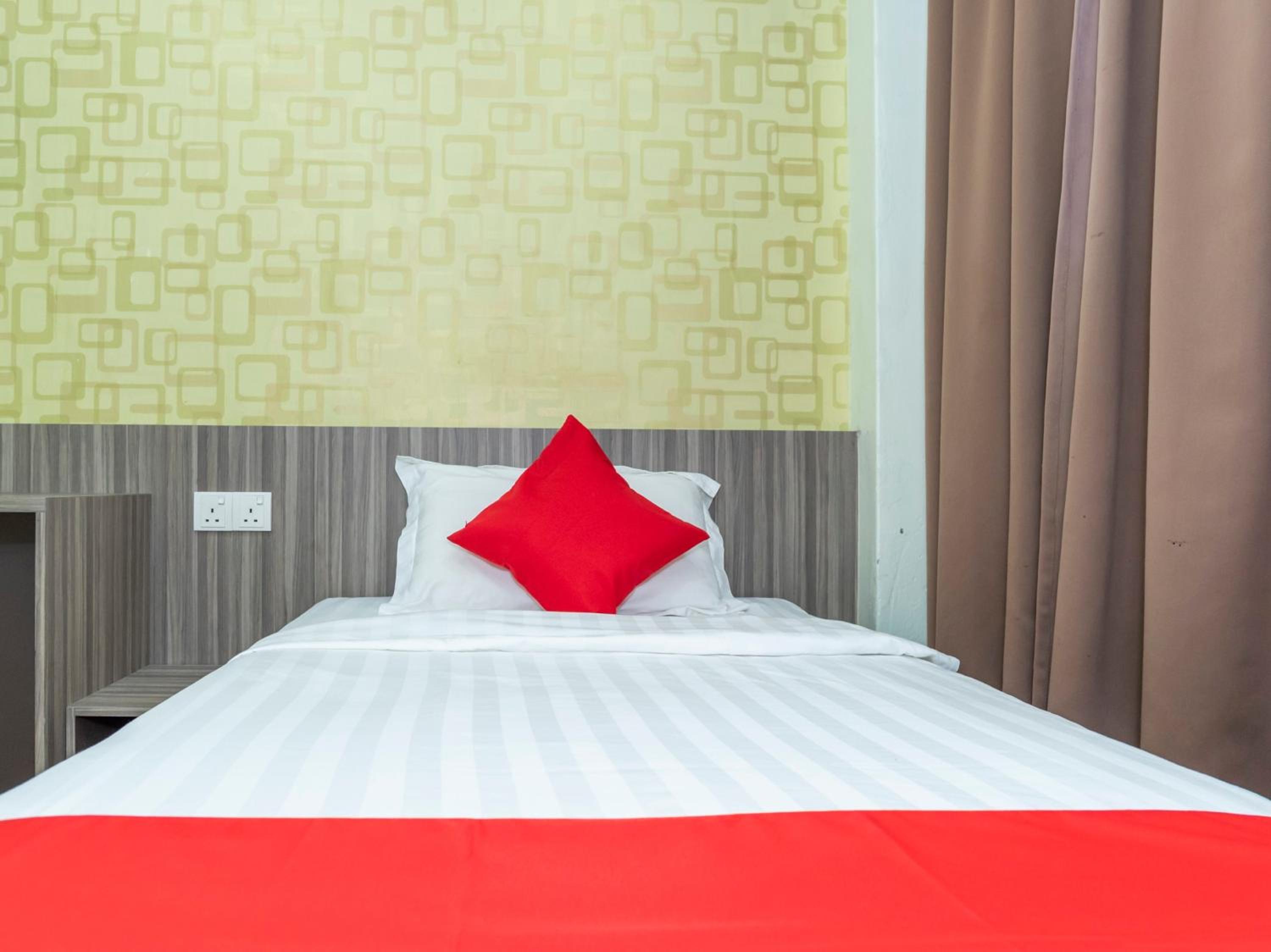 Deluxe Single Room