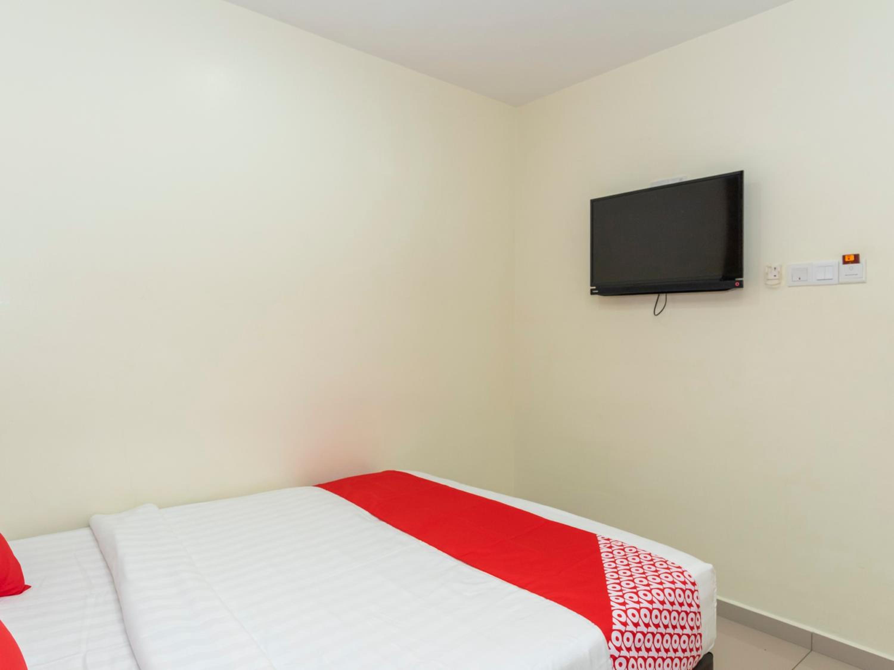 Standard Double Room - Photo 3