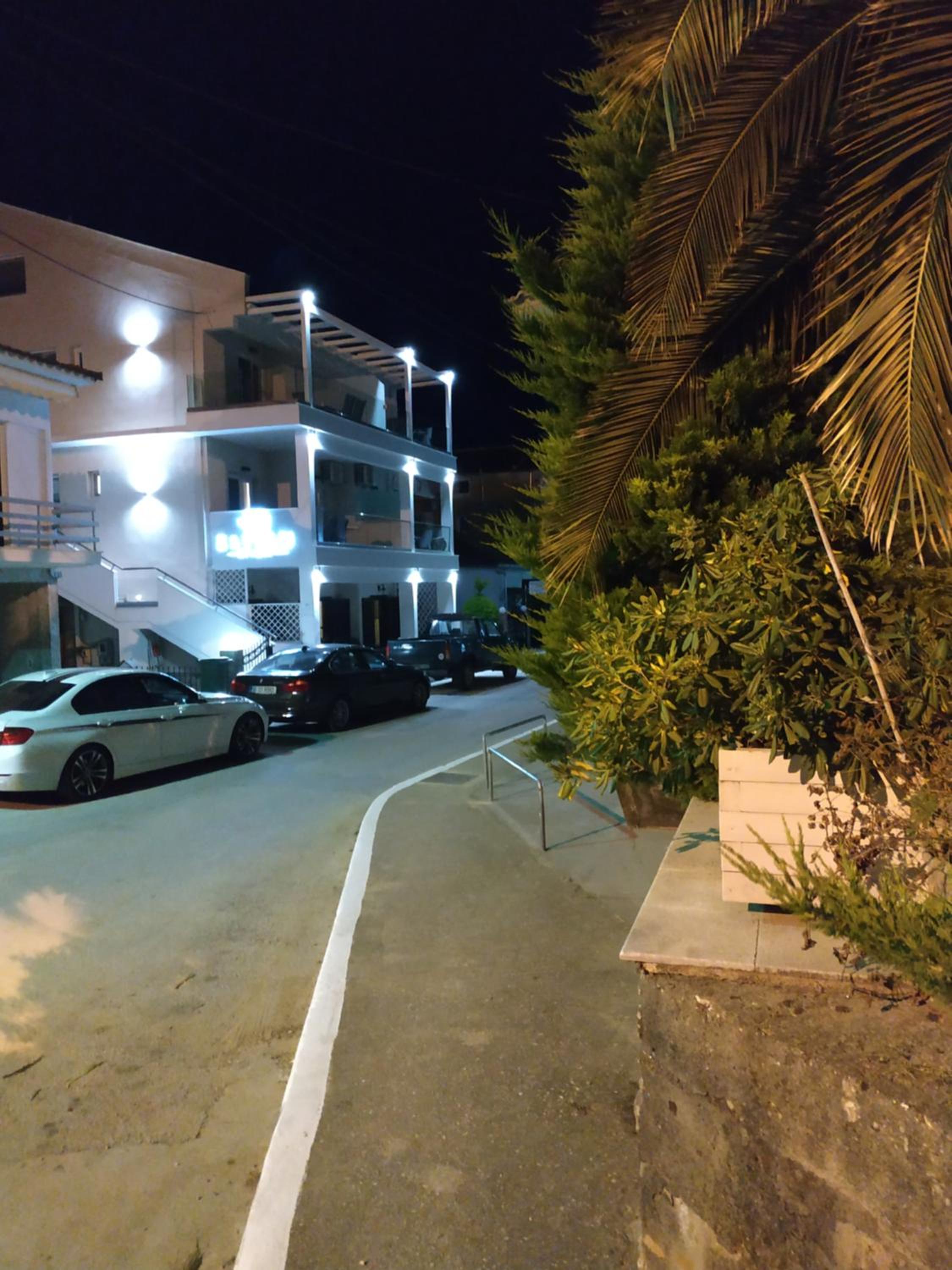 Suite - Split Level photo 3