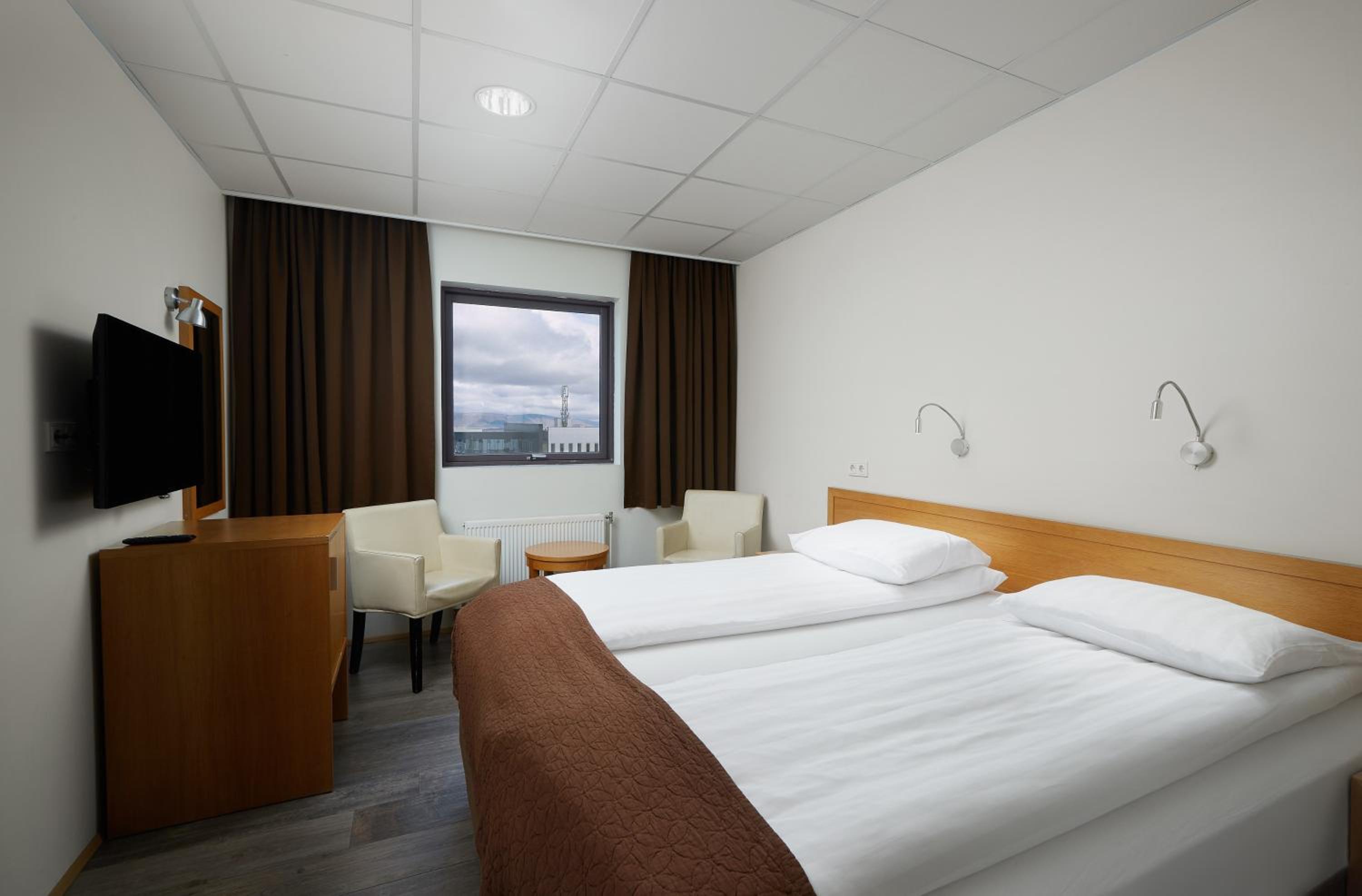 Superior Double or Twin Room - Photo 9