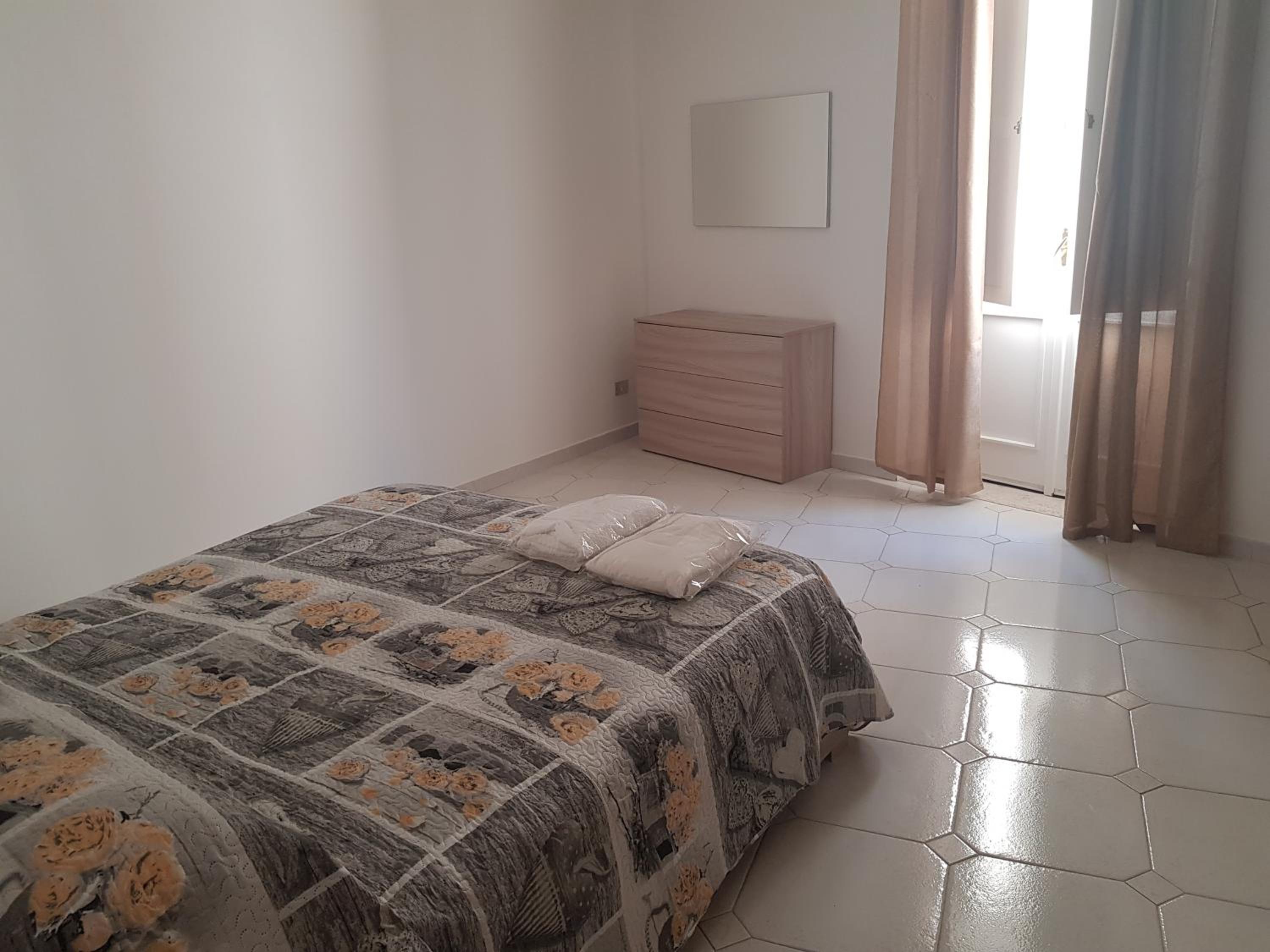 Apartment - Photo 2