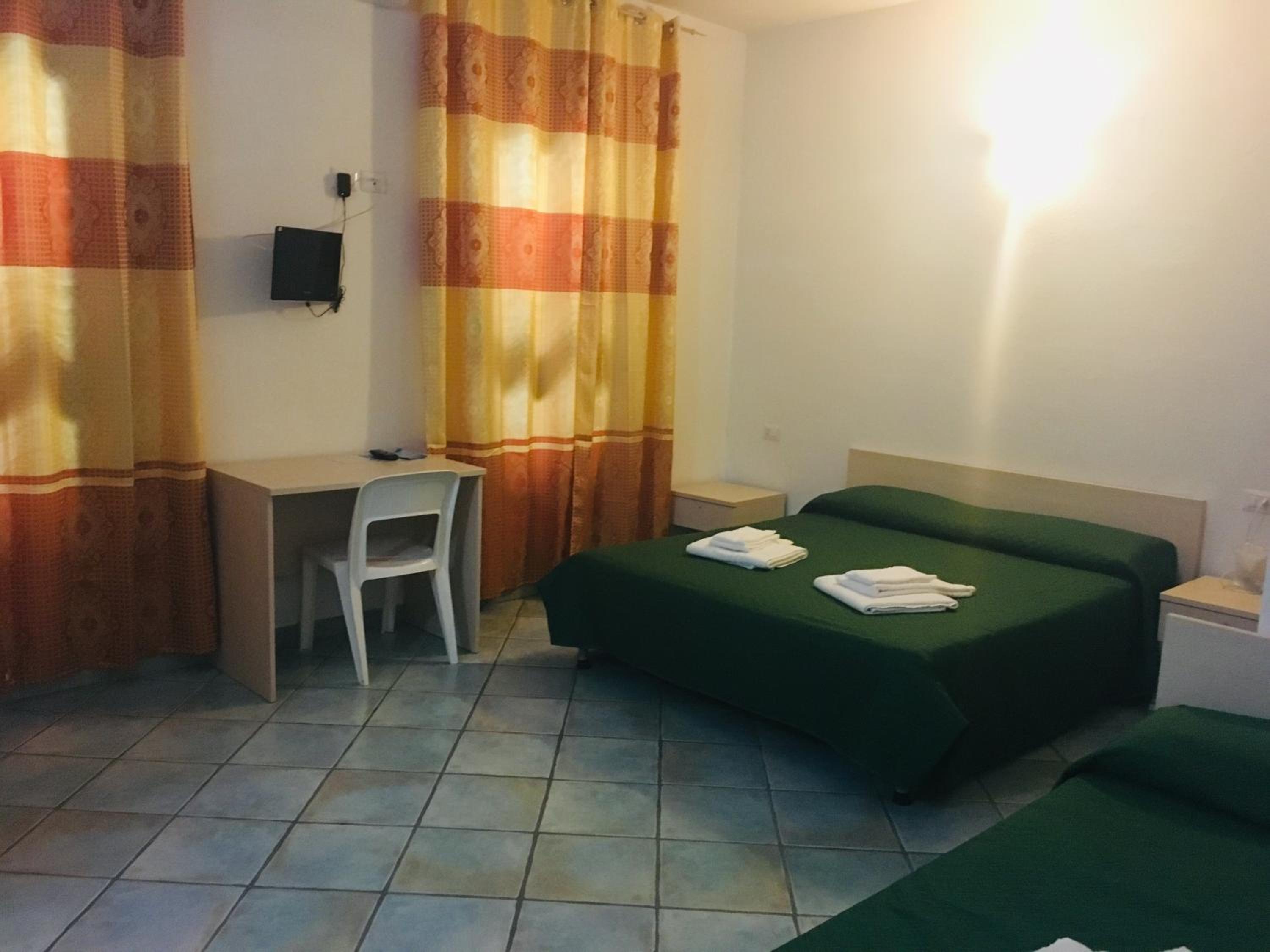 Triple Room photo 3