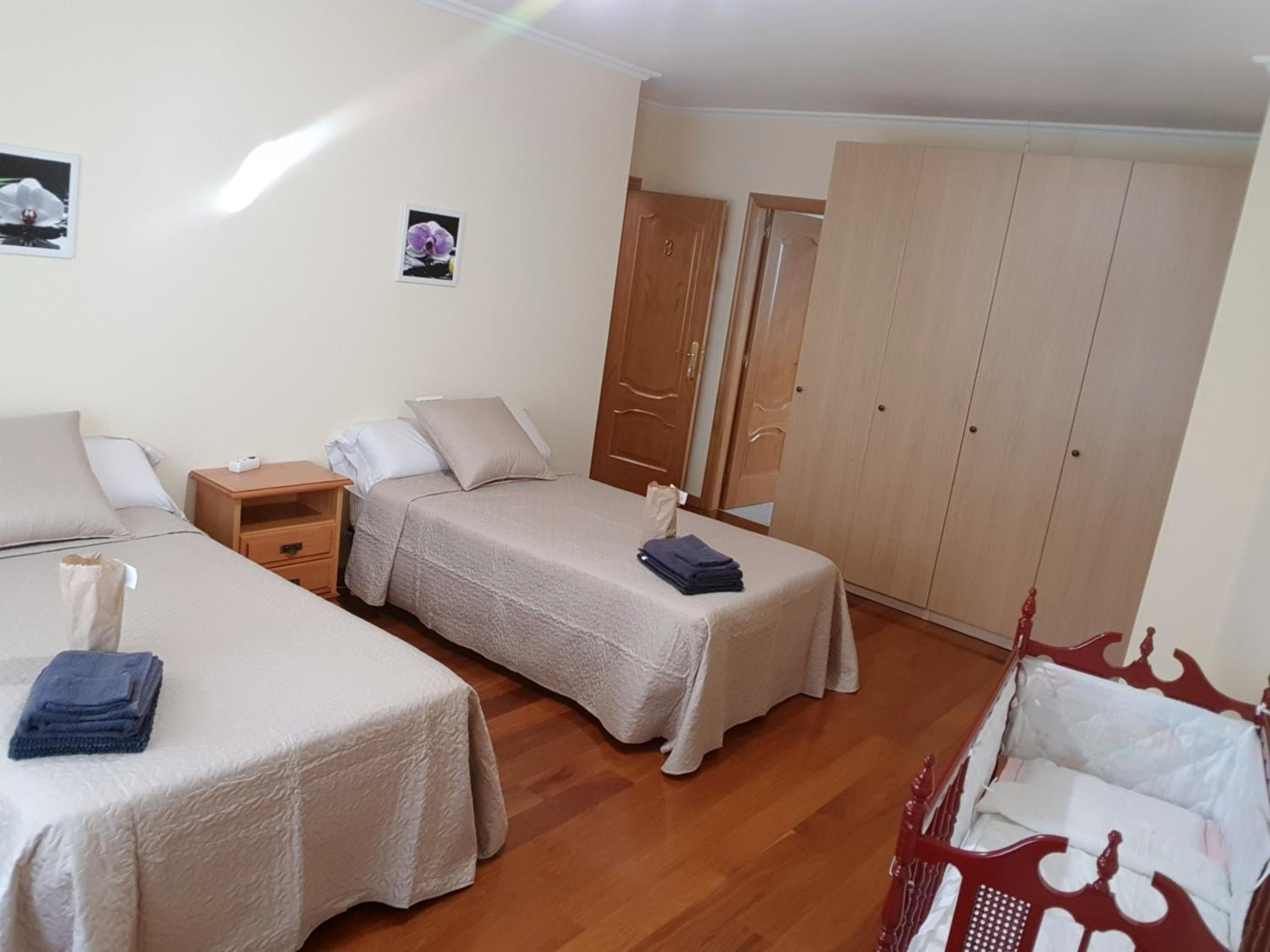 Double Room with Private Bathroom photo 2