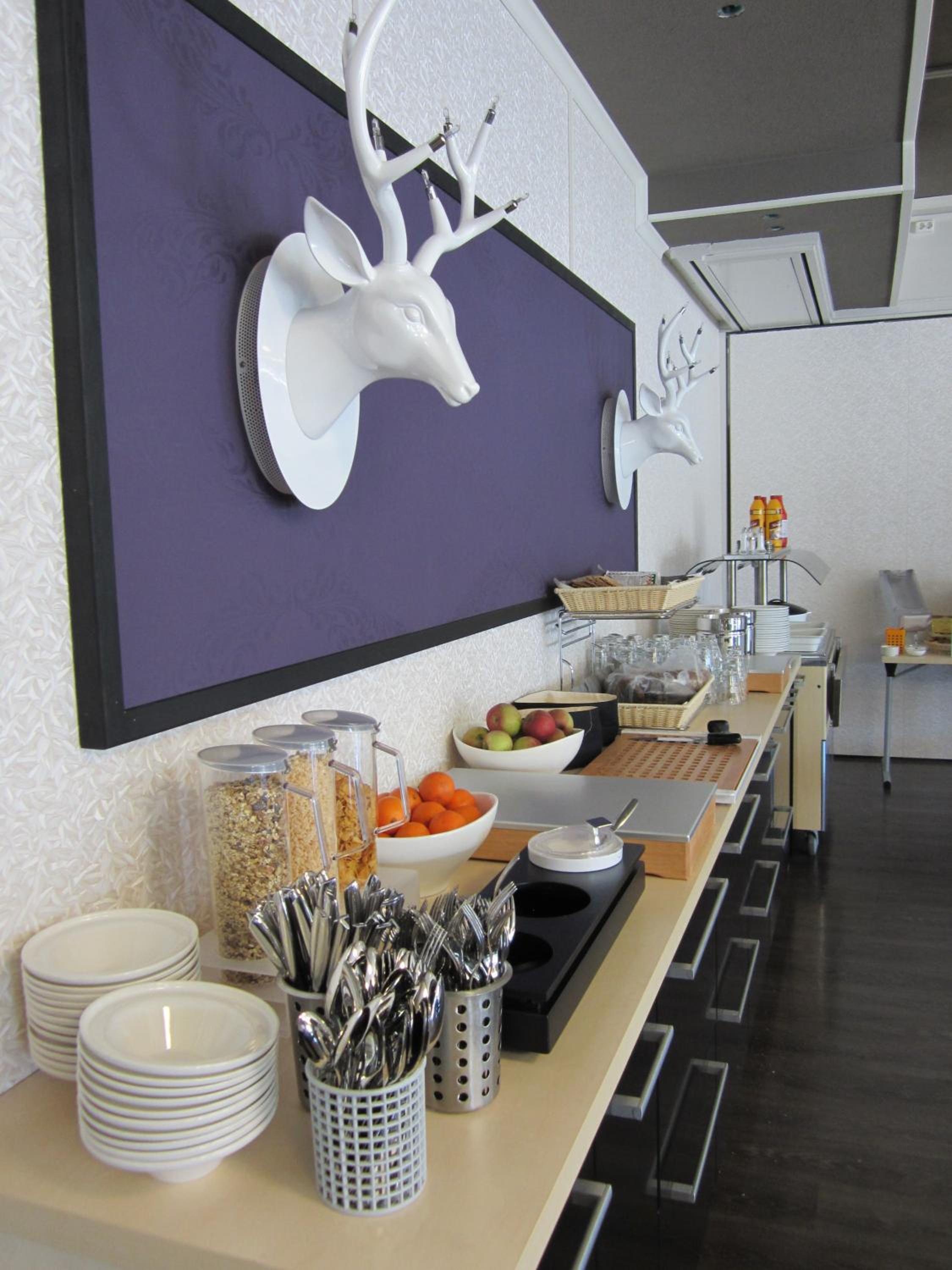 Economy Twin Room - Photo 2