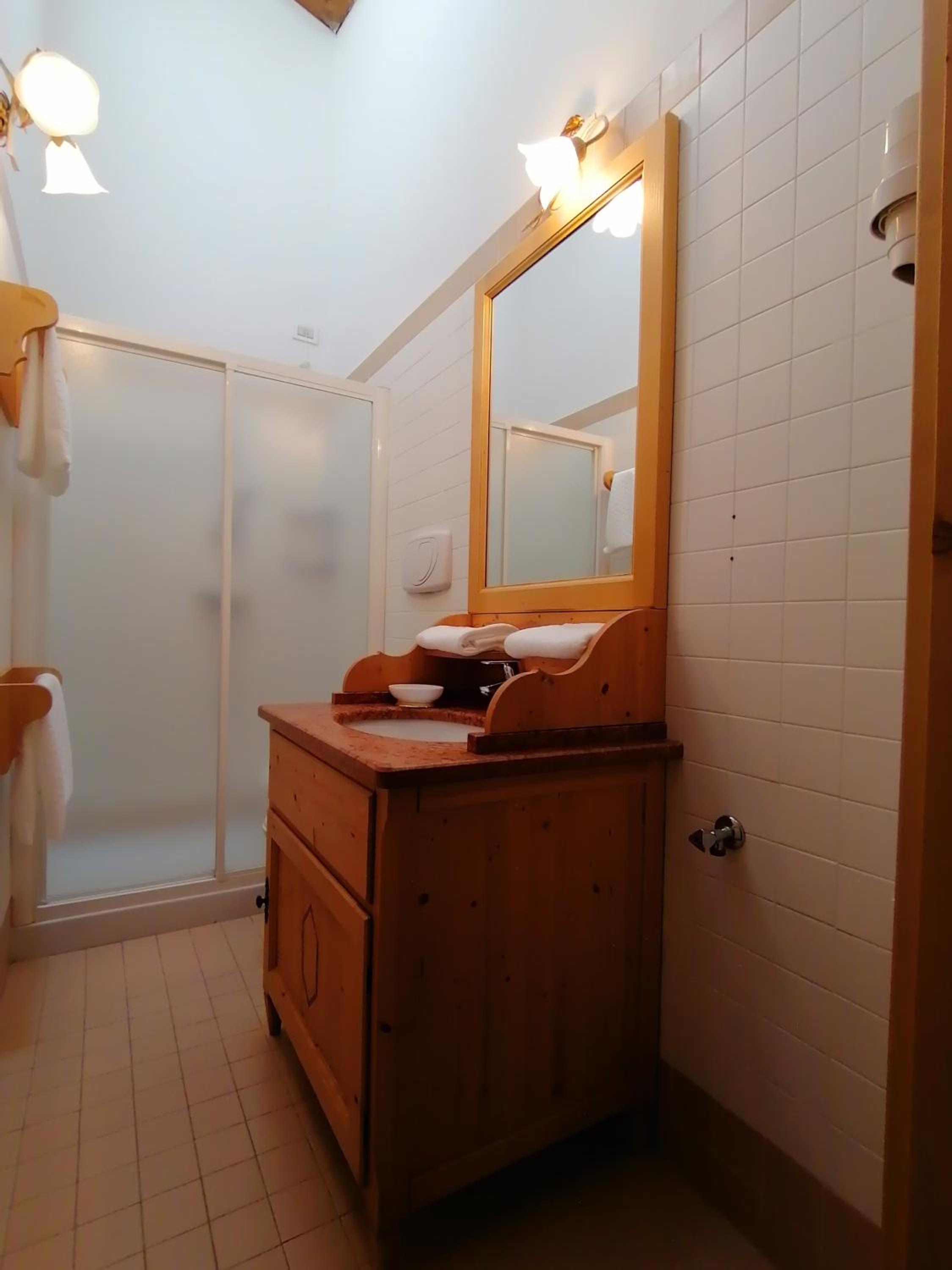 Three-Bedroom Apartment - Photo 13