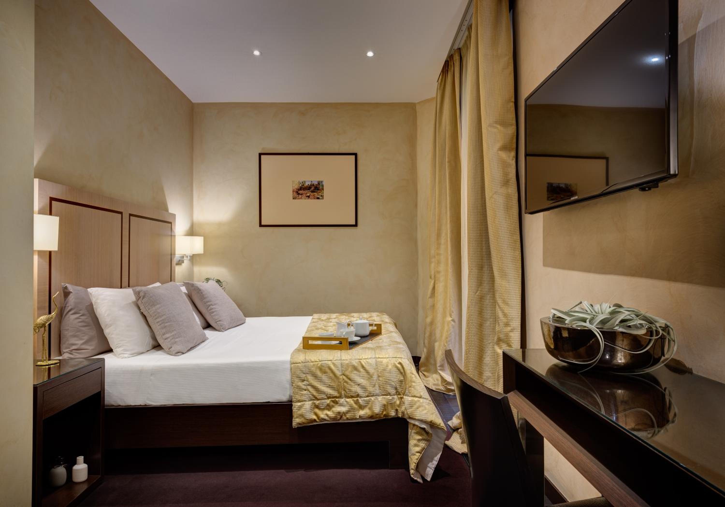 Classic Double Room - Annex photo 2