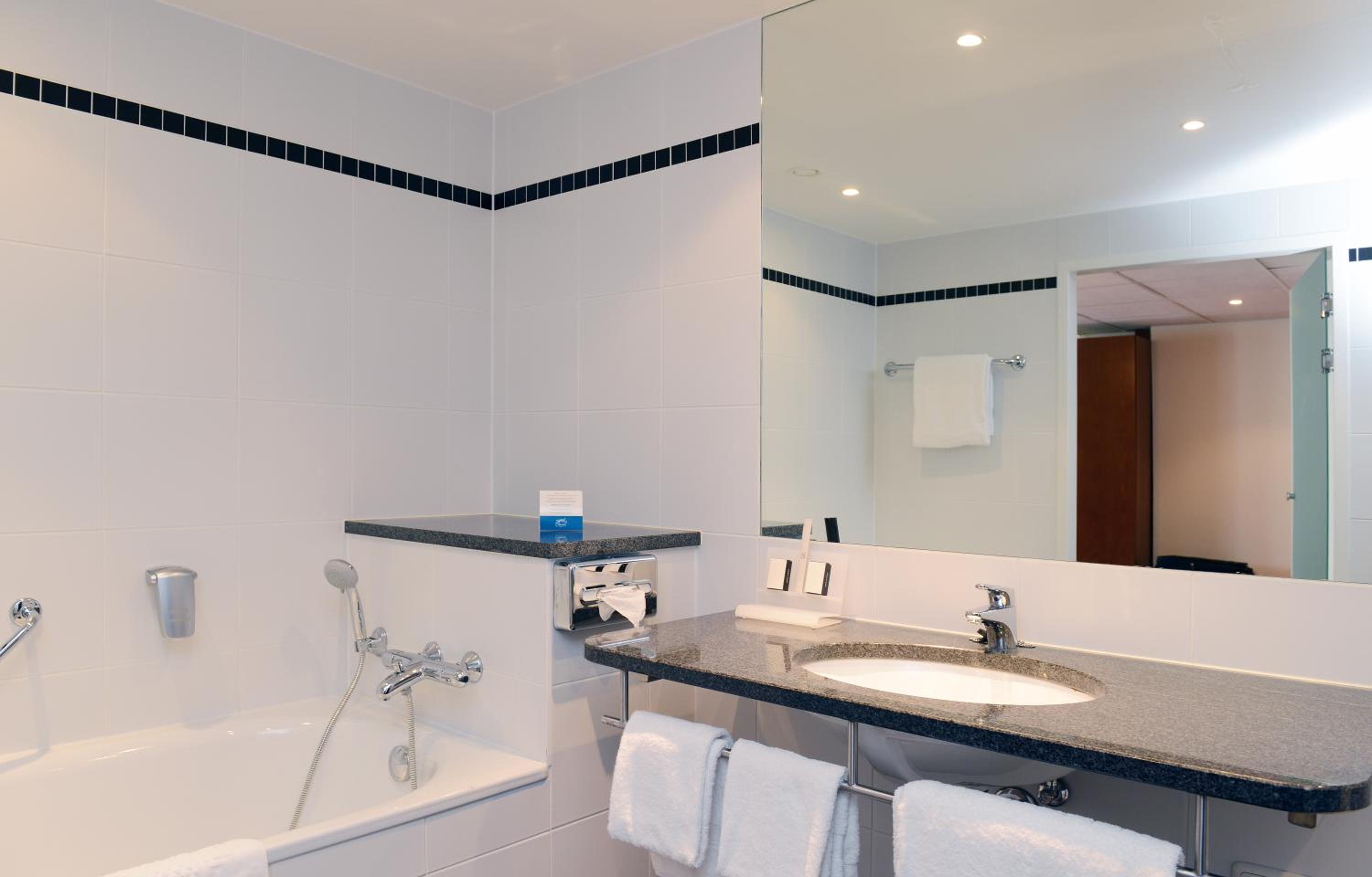 Executive Room - Photo 4