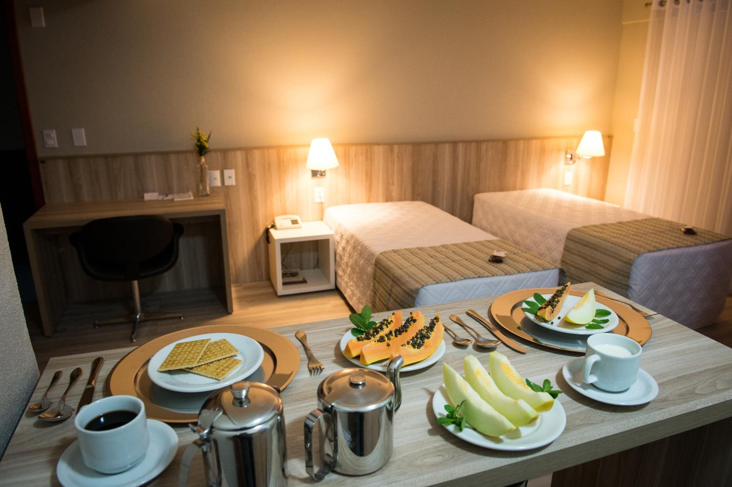 Large Double or Twin Room photo 3