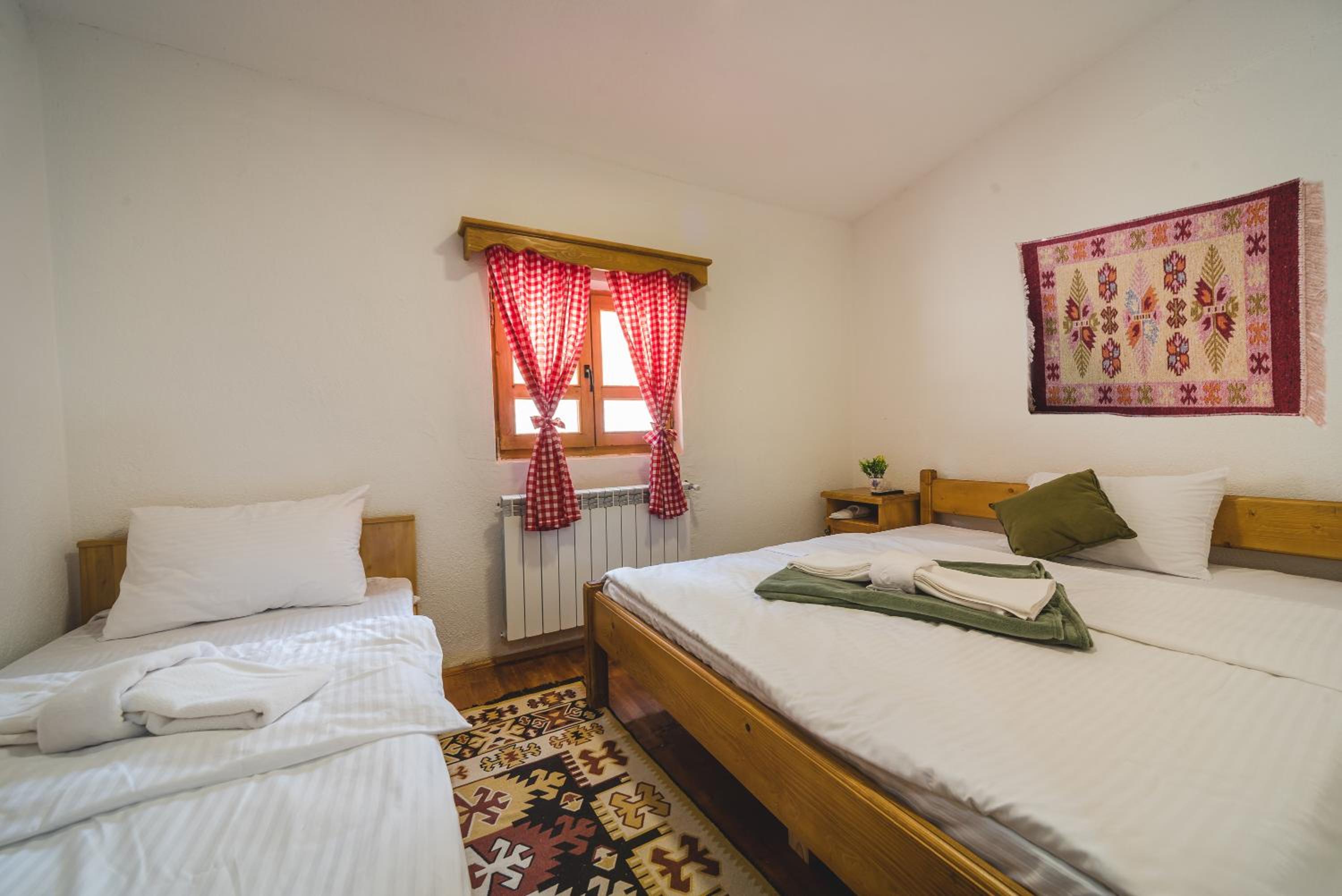 Triple Room with Private Bathroom - Photo 6