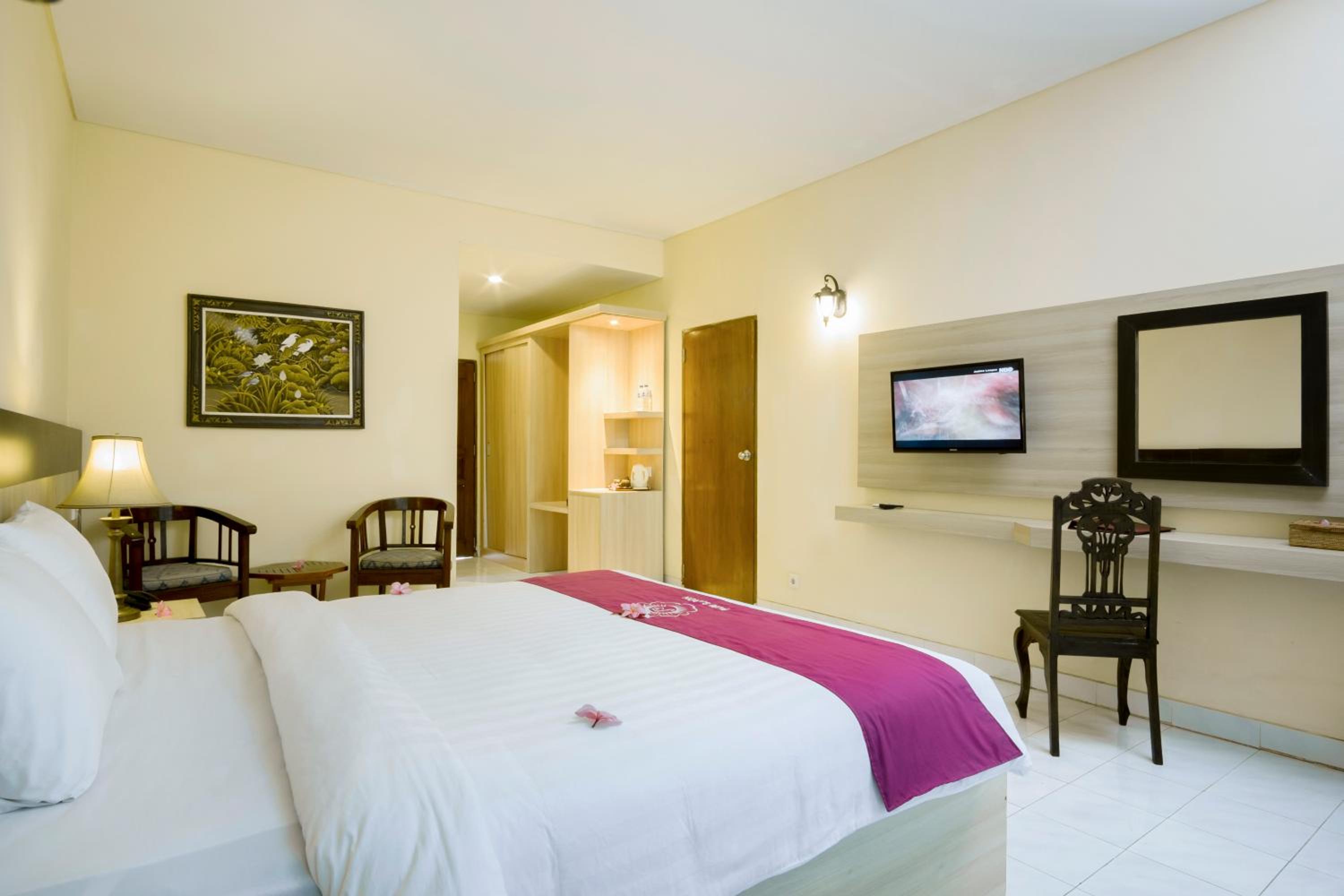 Superior Double or Twin Room with Garden View