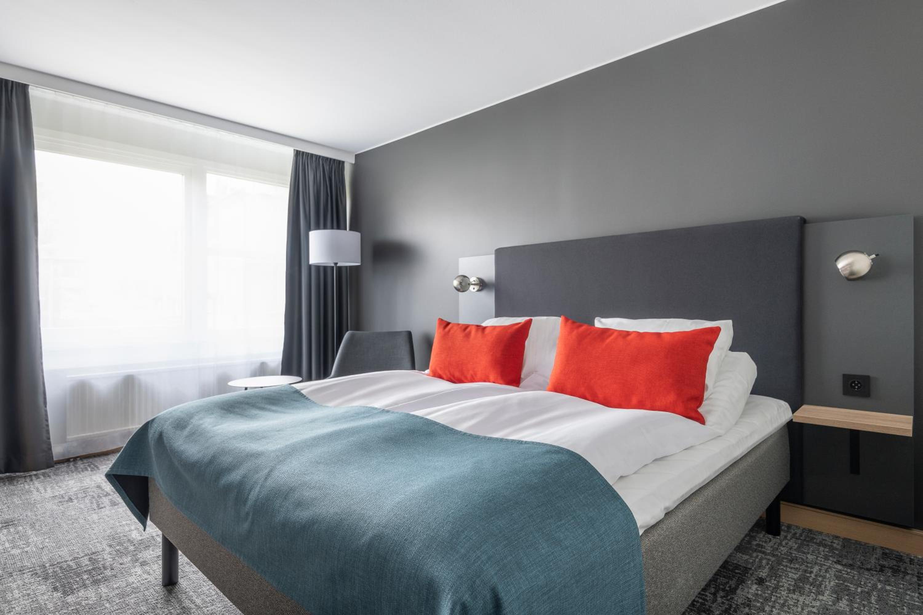 Standard Twin Room - Photo 6